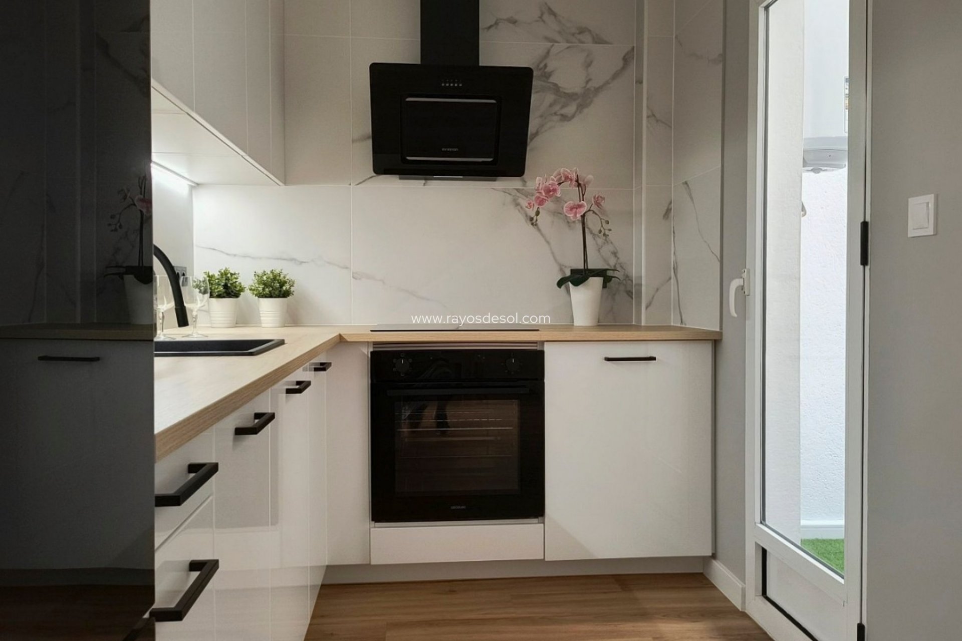 Resale - House - Orihuela Costa