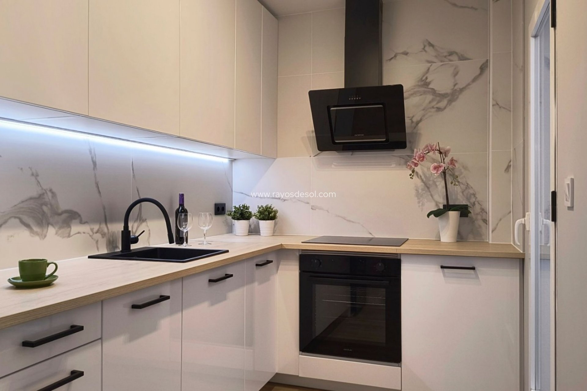 Resale - House - Orihuela Costa
