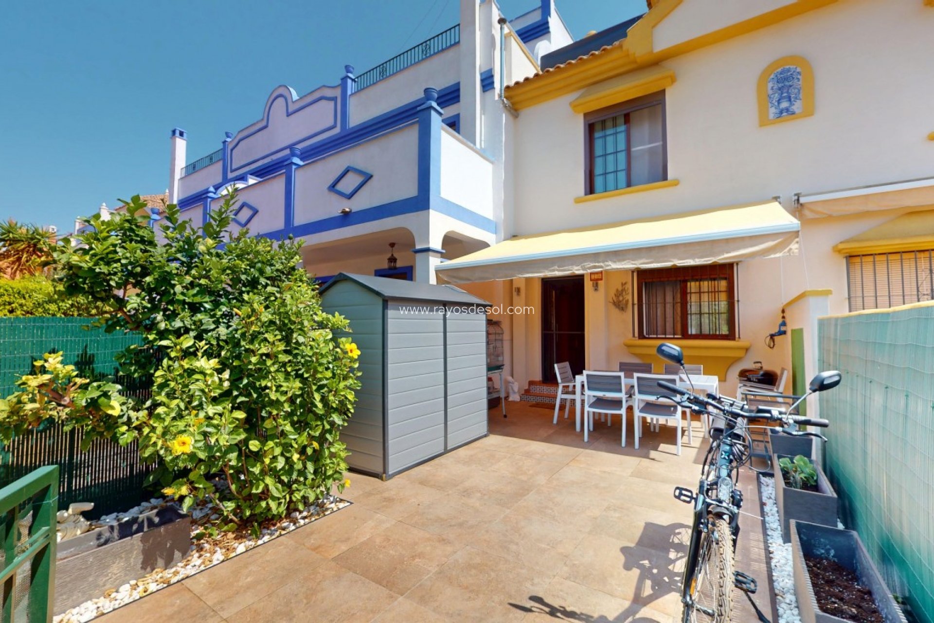 Resale - House - Roda