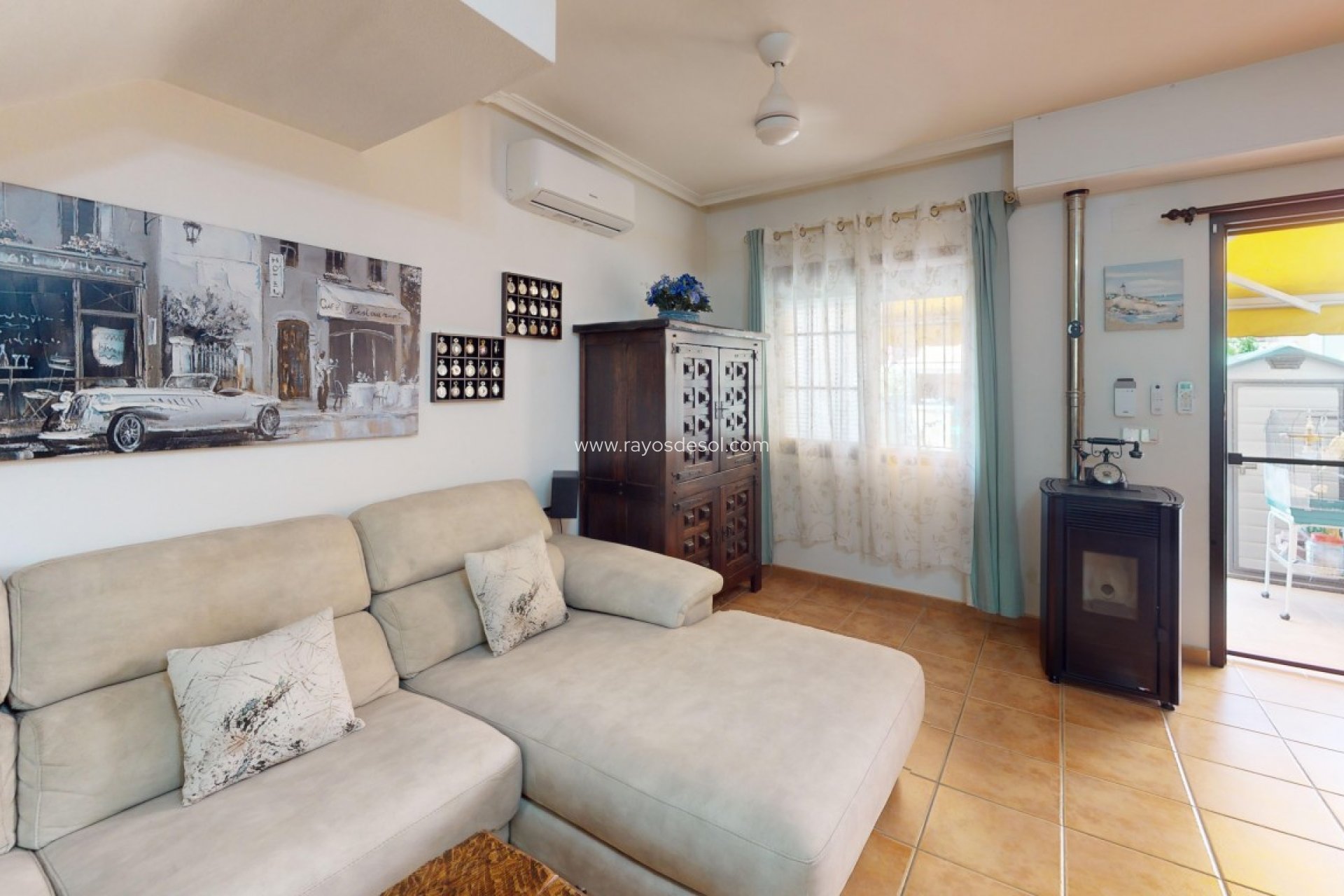 Resale - House - Roda