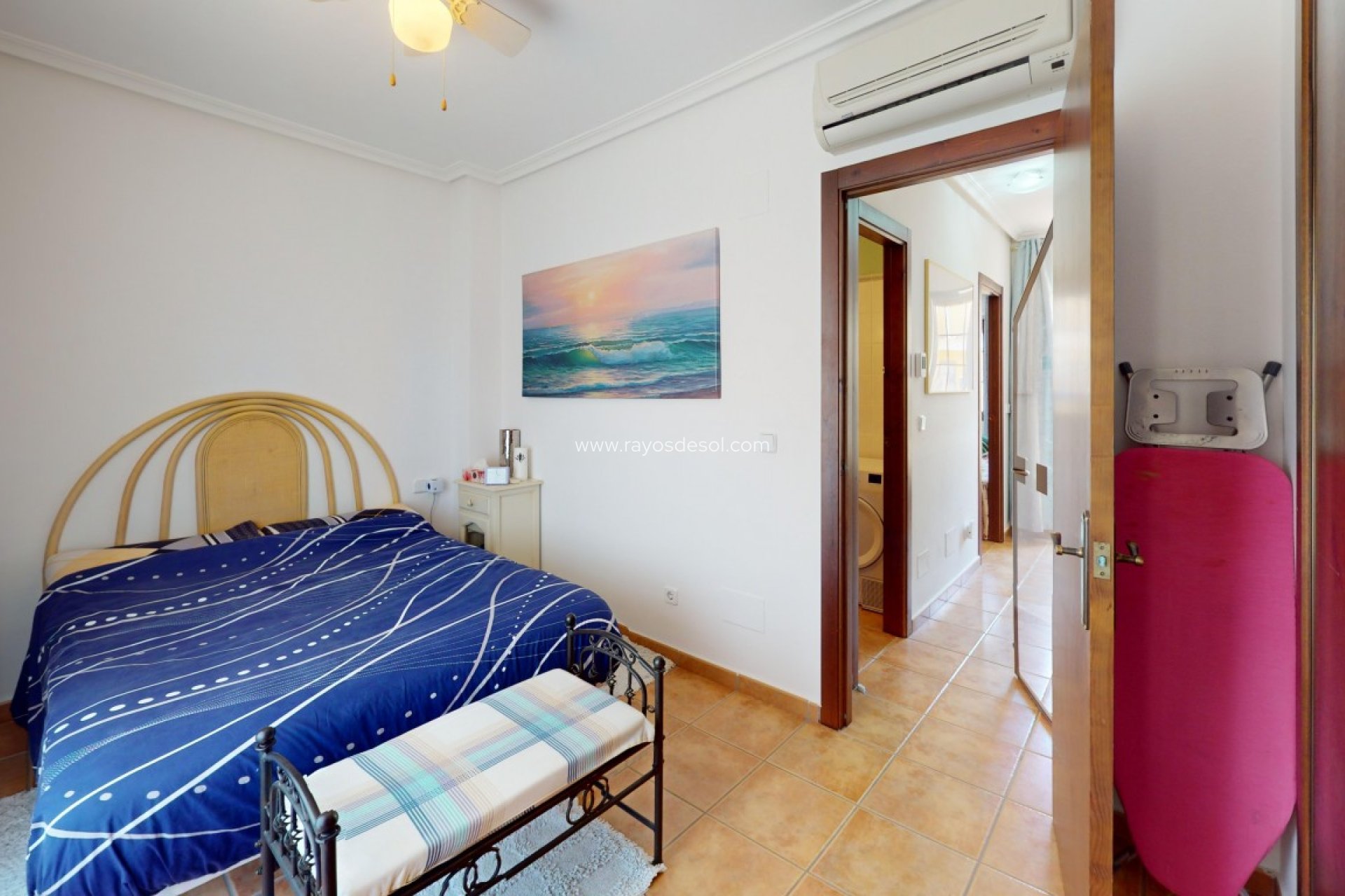 Resale - House - Roda