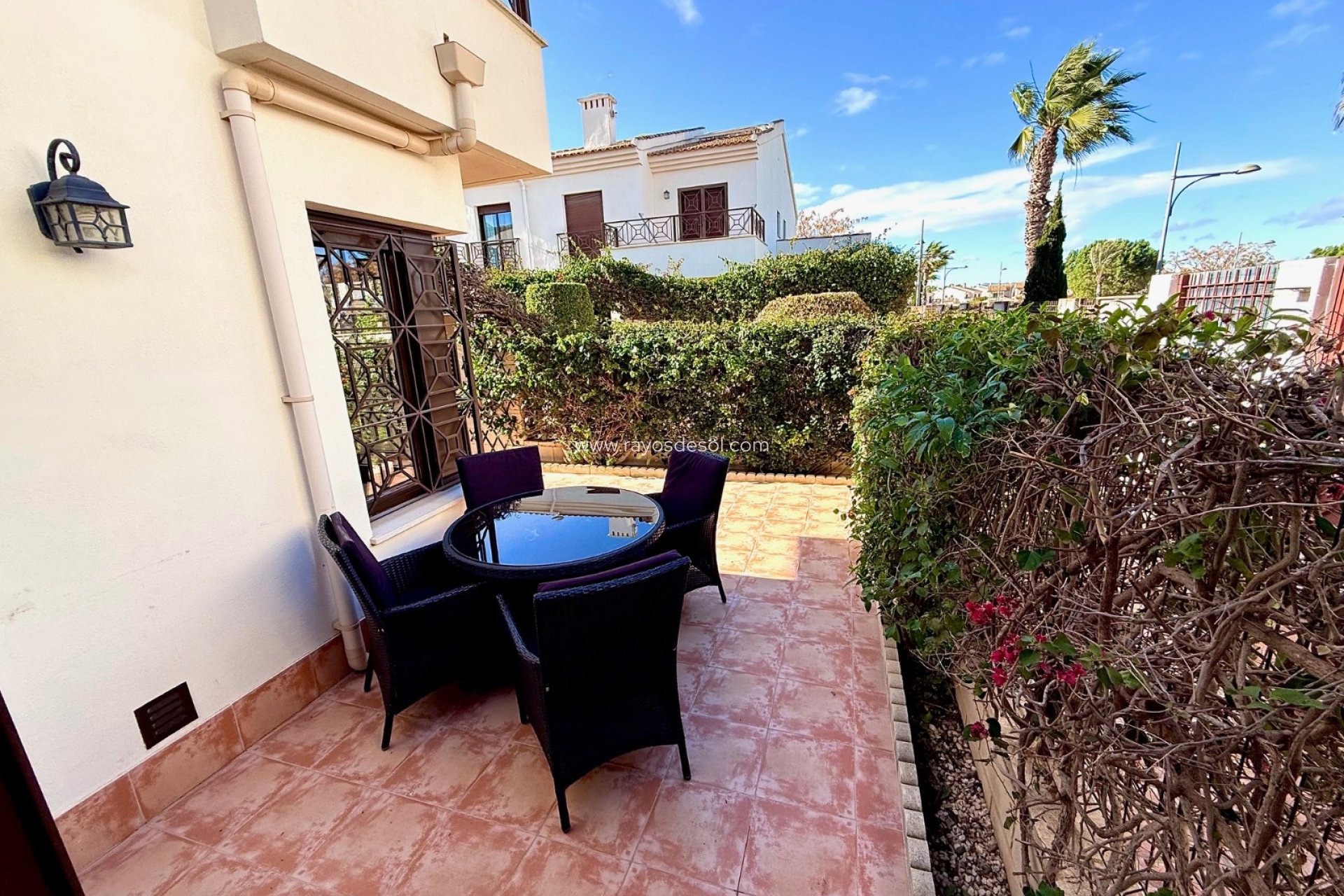 Resale - House - San Cayetano