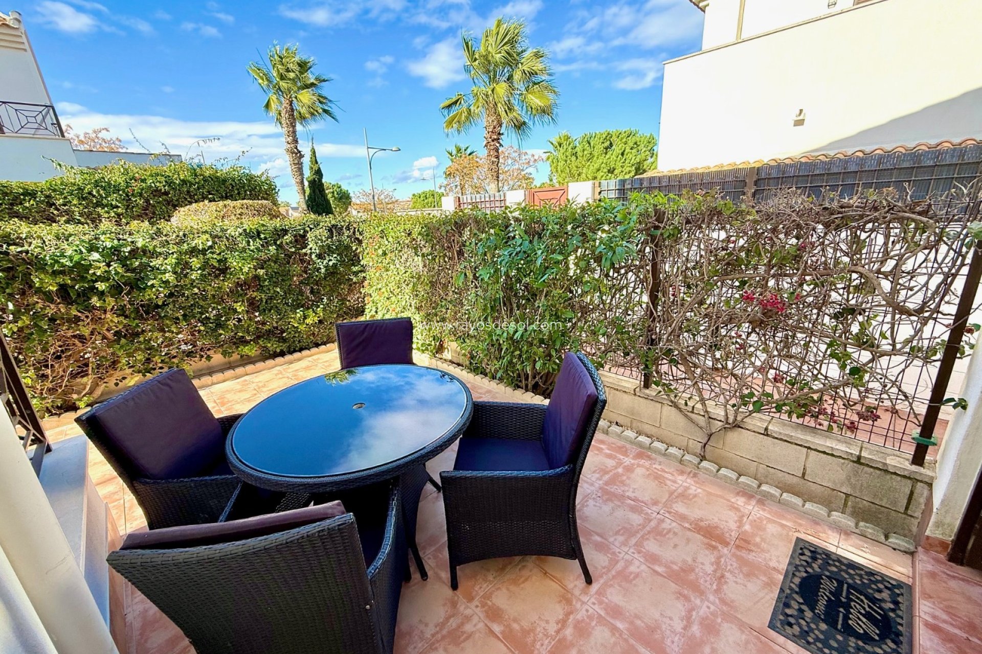 Resale - House - San Cayetano