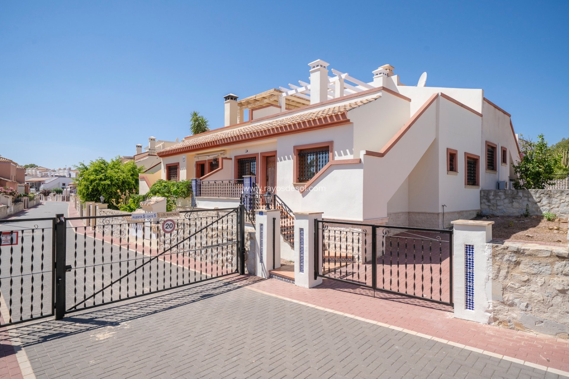 Resale - House - San Miguel de Salinas - San Miguel