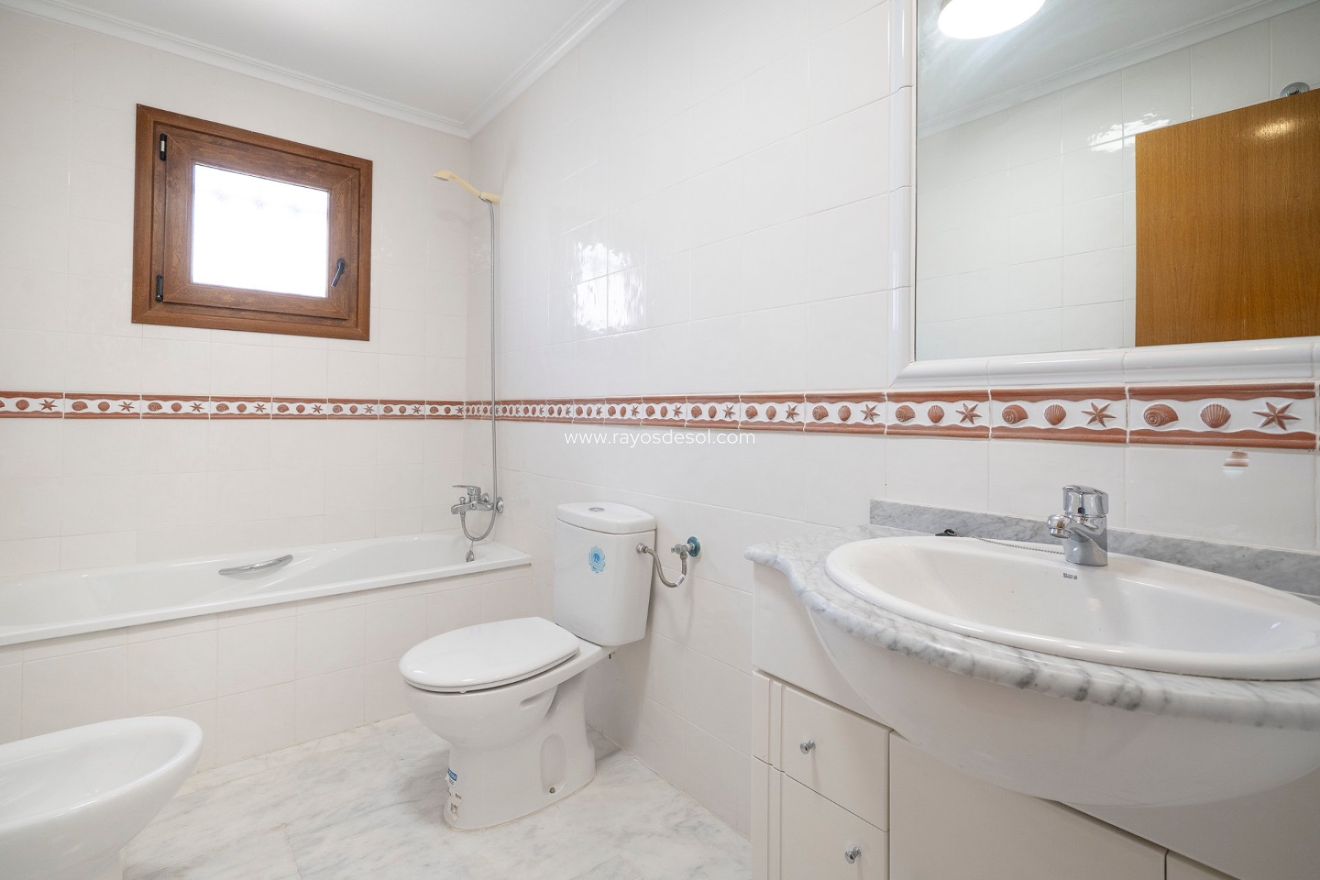 Resale - House - San Miguel de Salinas - San Miguel