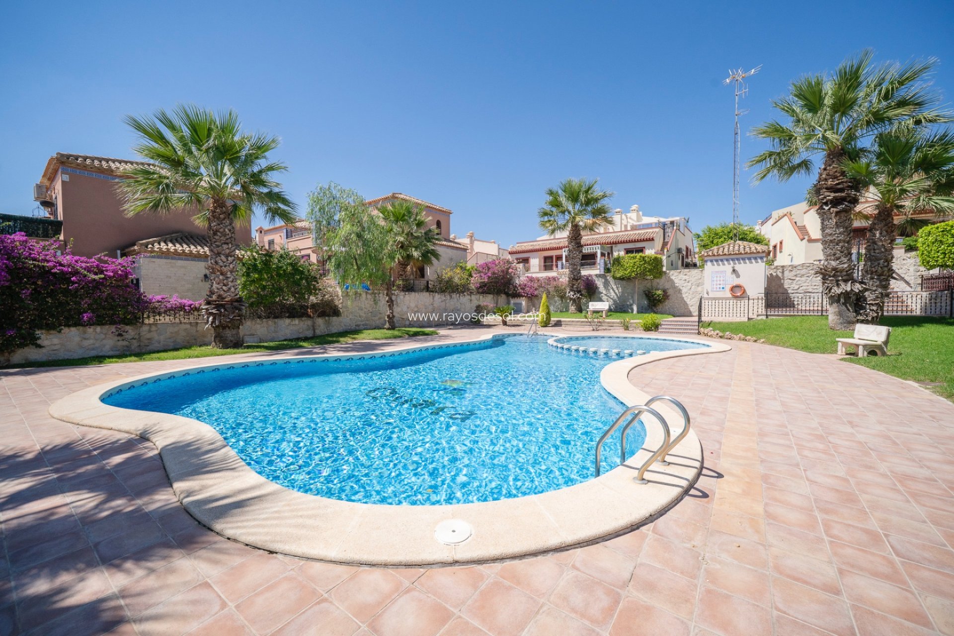 Resale - House - San Miguel de Salinas - San Miguel