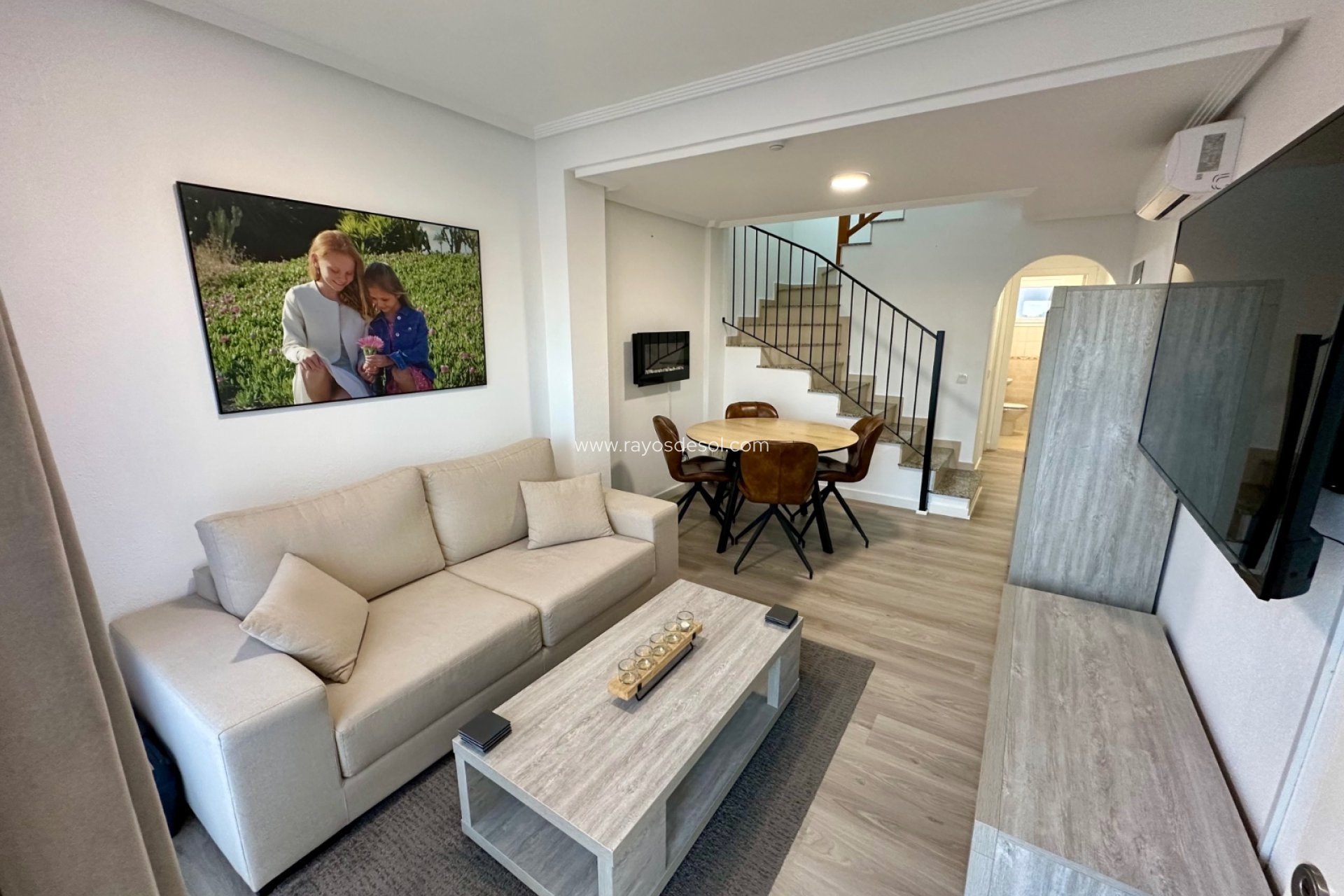 Resale - House - Santa Rosalia