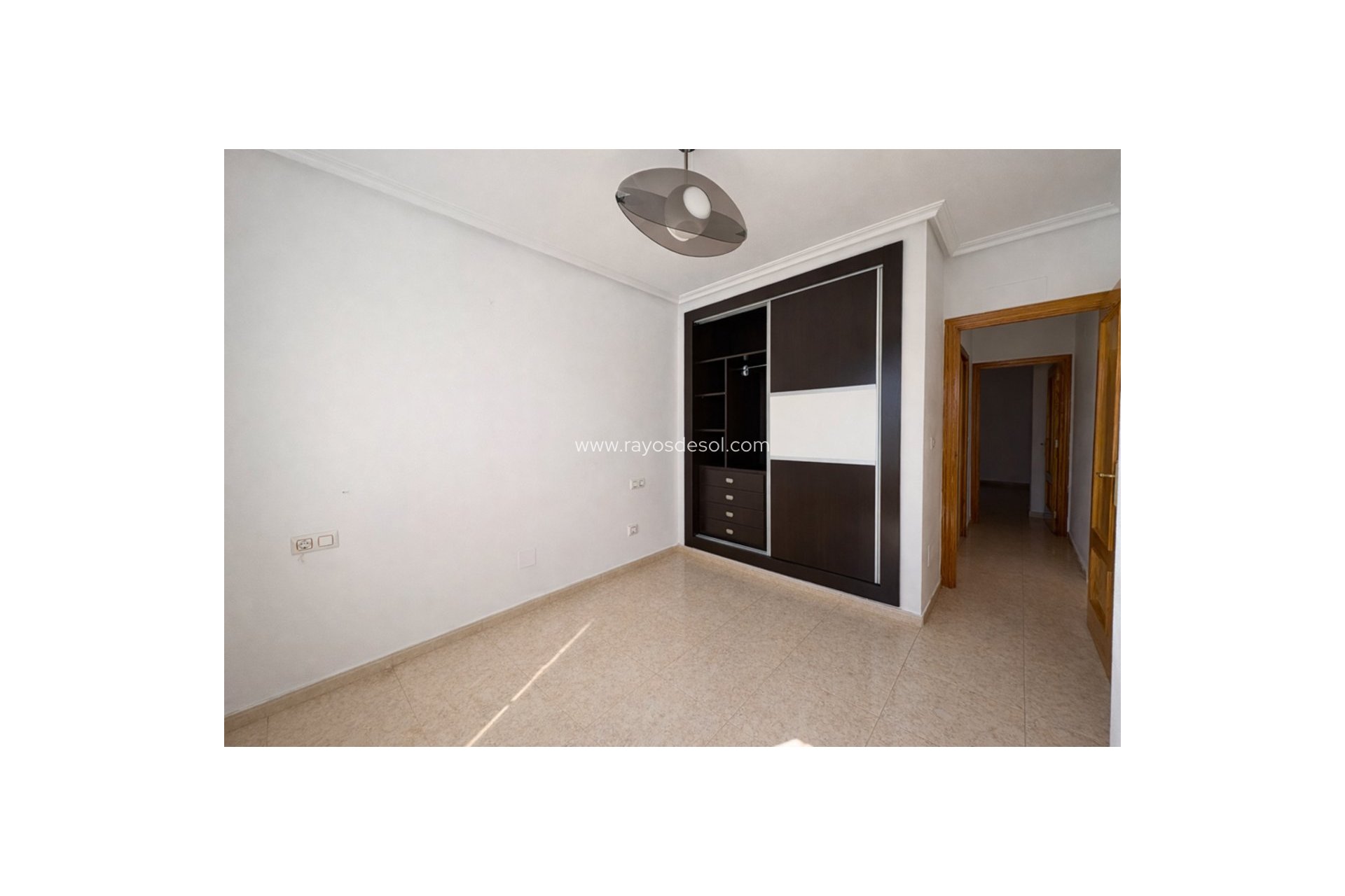 Resale - House - Sucina