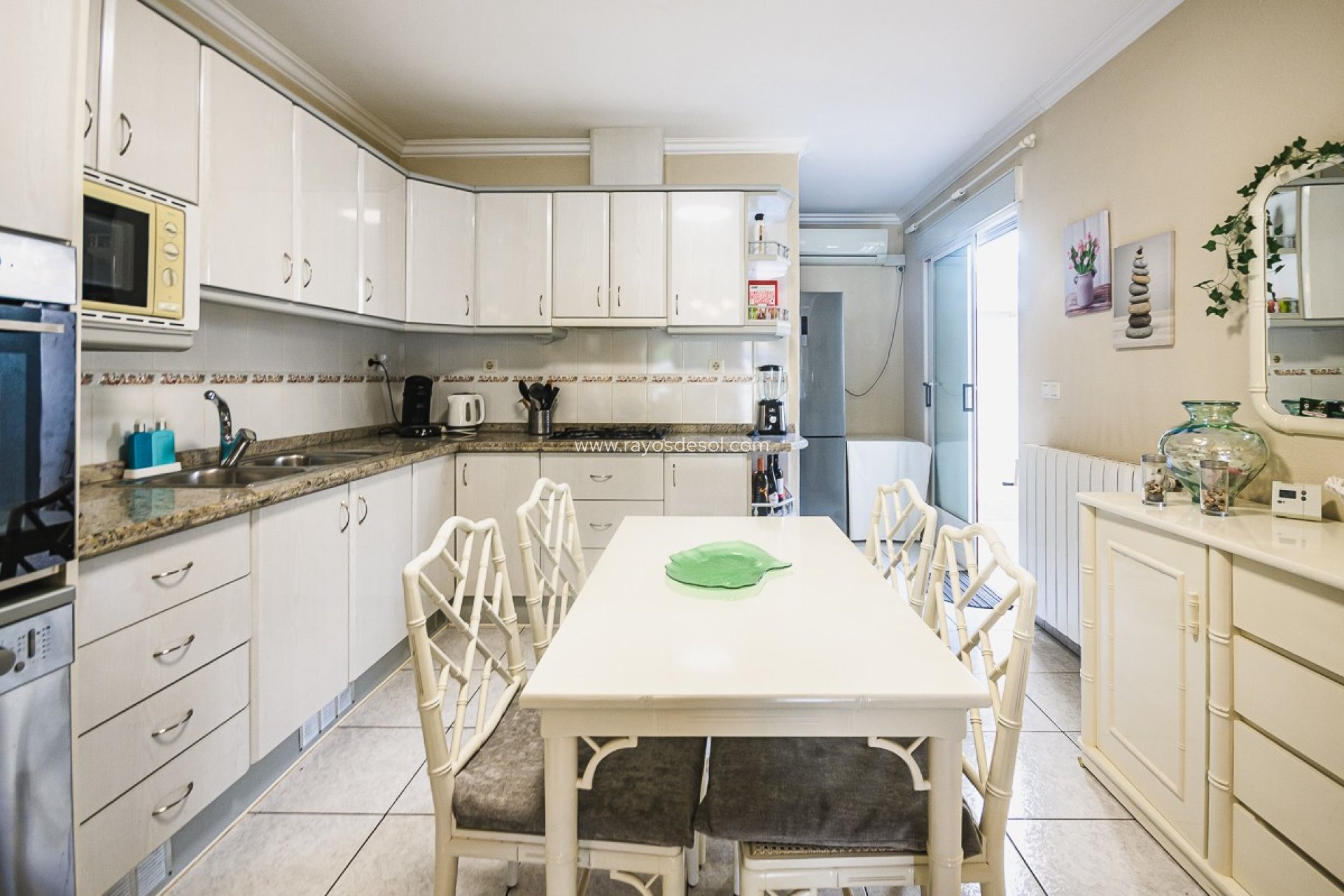 Resale - House - Torrevieja - Calas Blancas