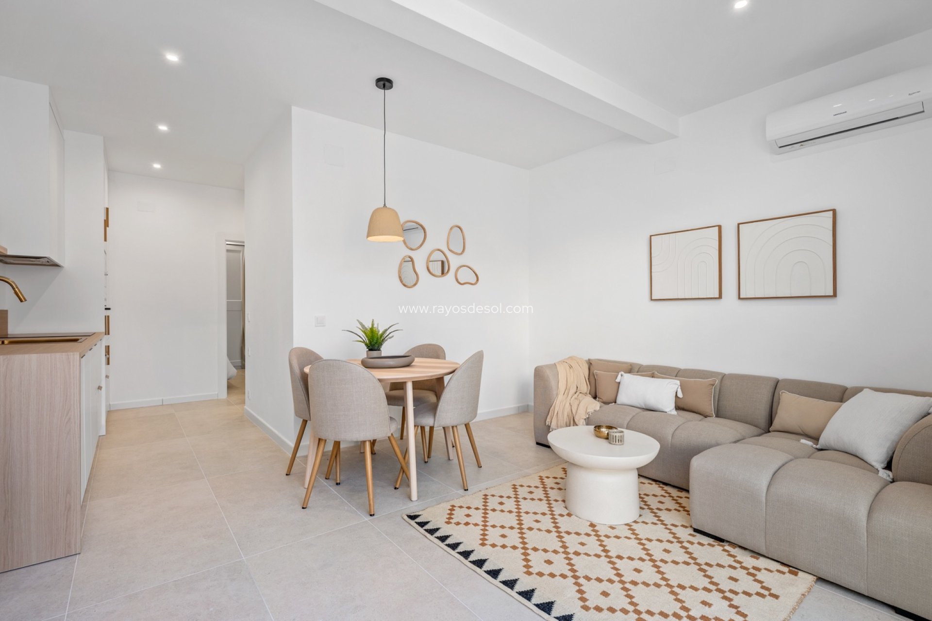 Resale - House - Torrevieja - El Chaparral