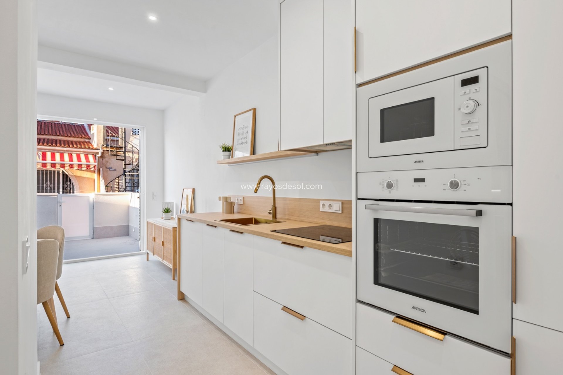 Resale - House - Torrevieja - El Chaparral