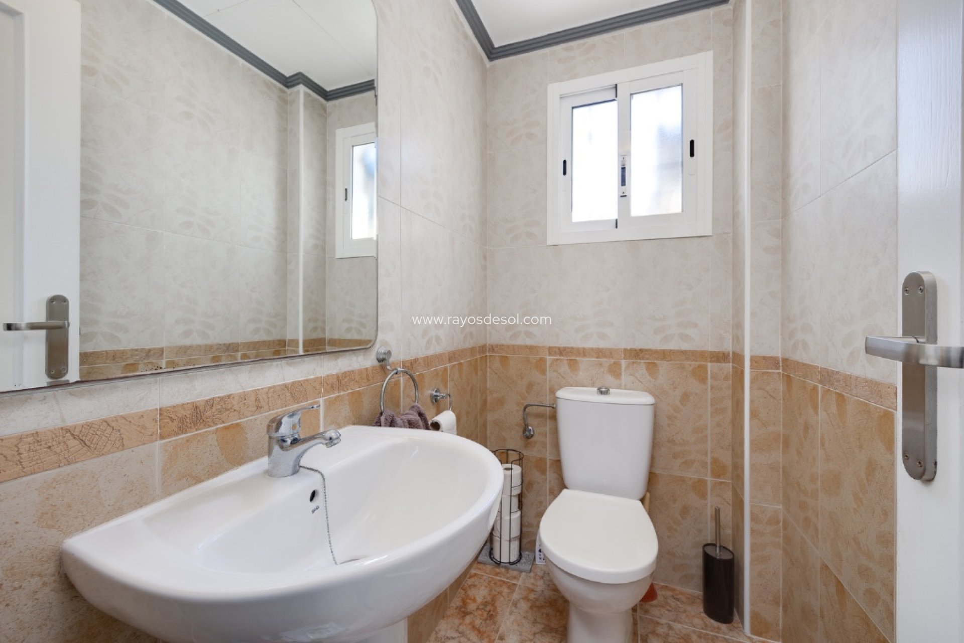 Resale - House - Torrevieja - Punta Prima