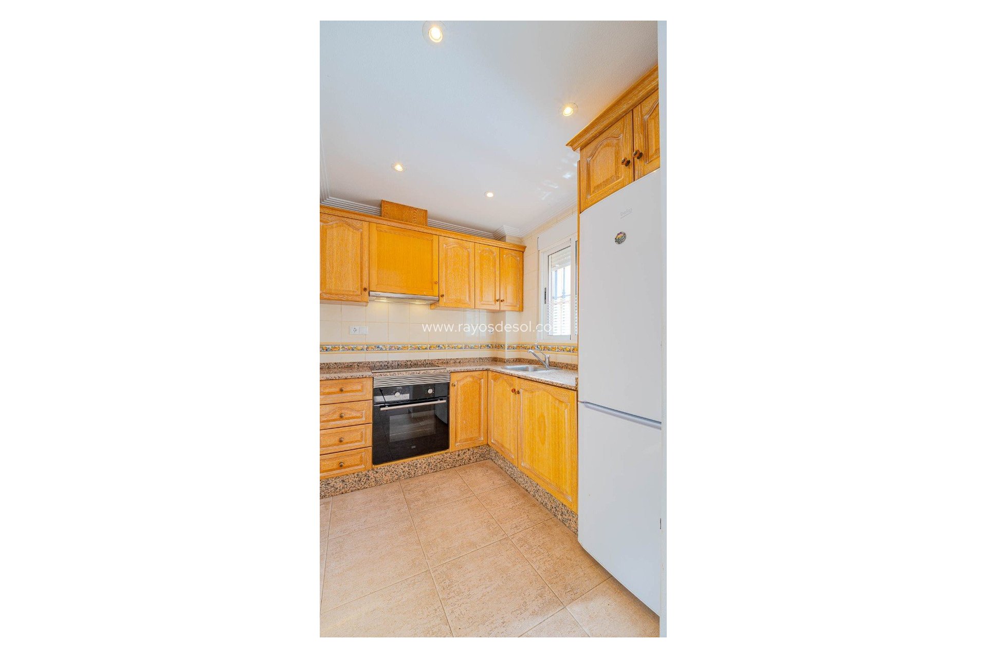 Resale - House - Torrevieja - Punta Prima