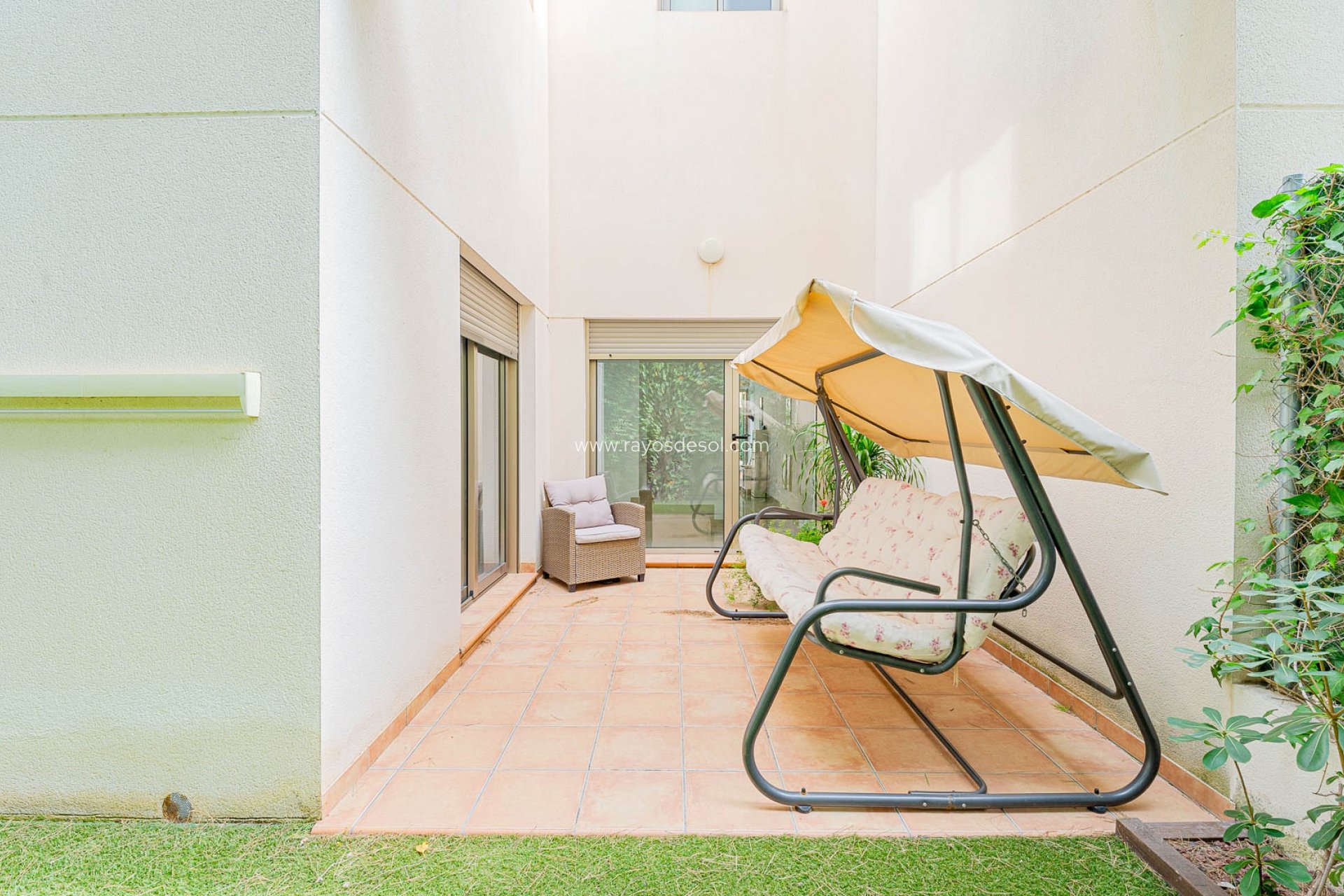 Resale - House - Torrevieja - Punta Prima