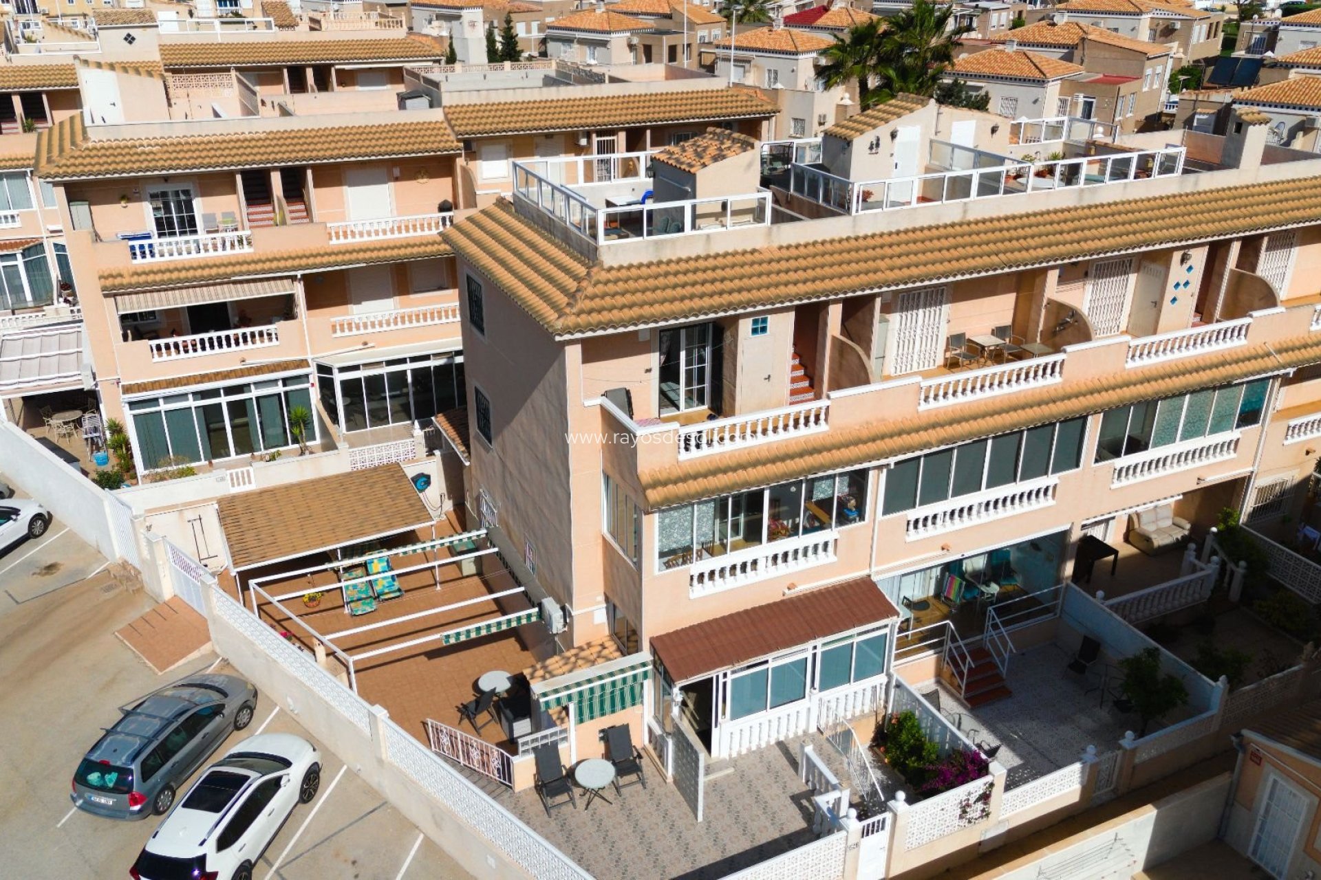 Resale - House - Torrevieja
