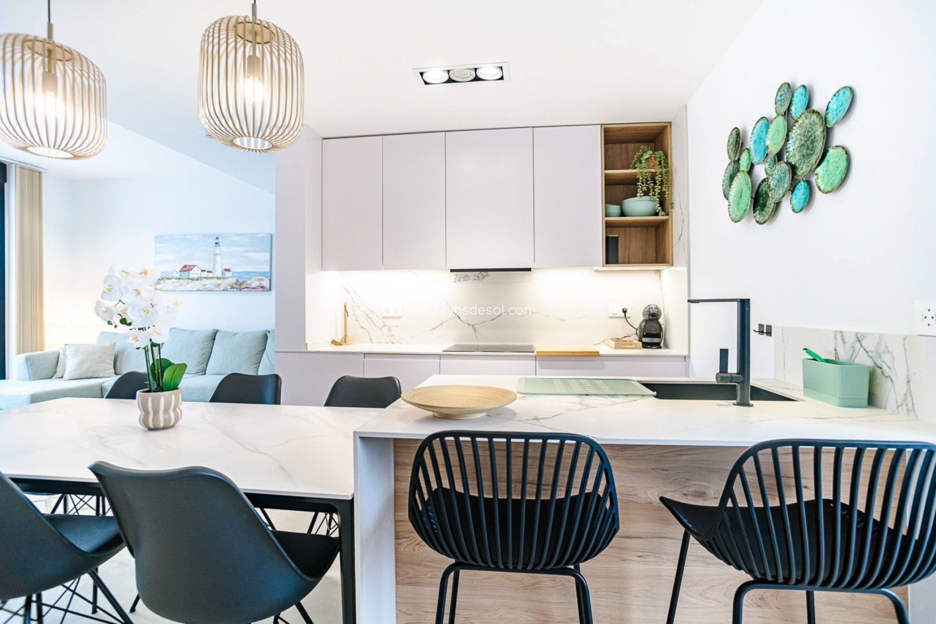 Resale - Penthouse - LO PAGÁN