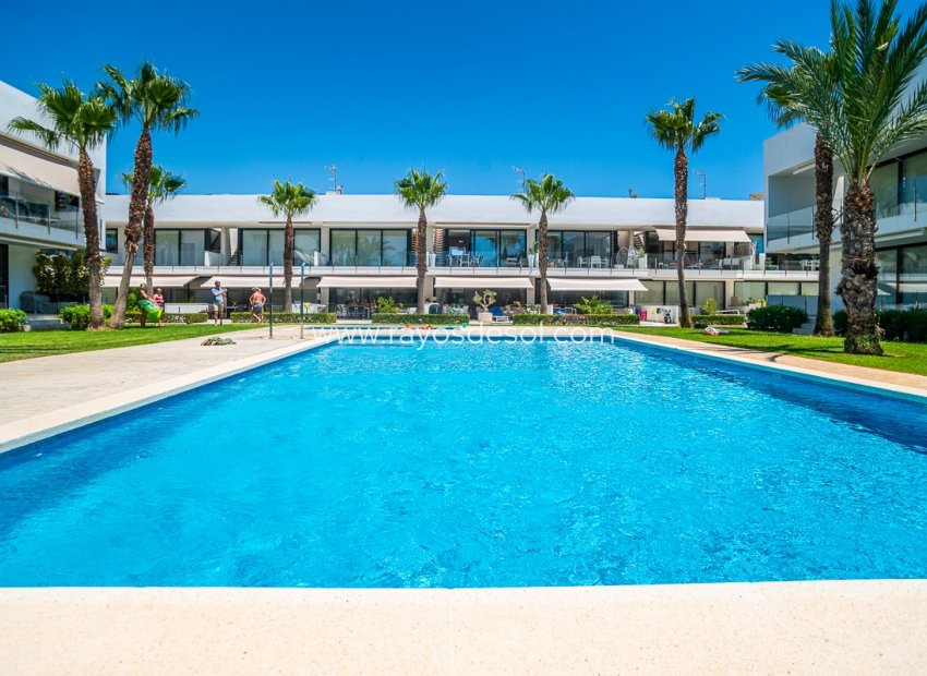 Resale - Penthouse - Mar de Cristal