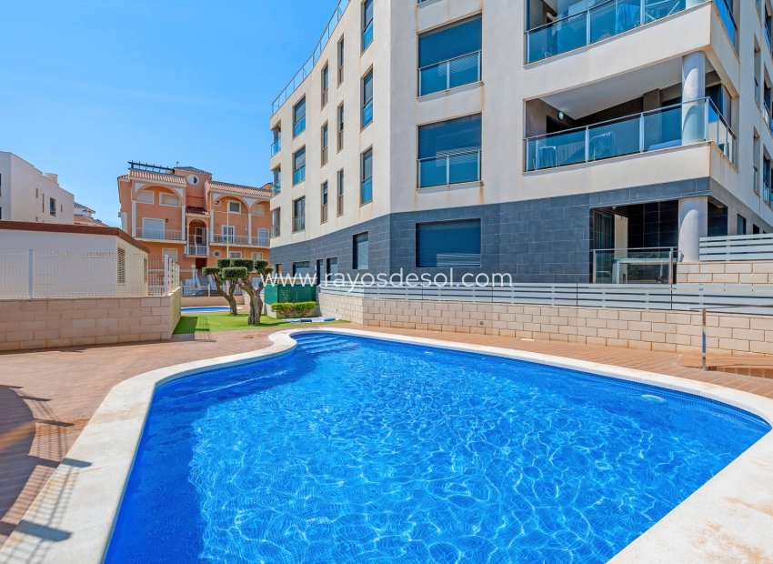 Resale - Penthouse - Torrevieja - La Mata