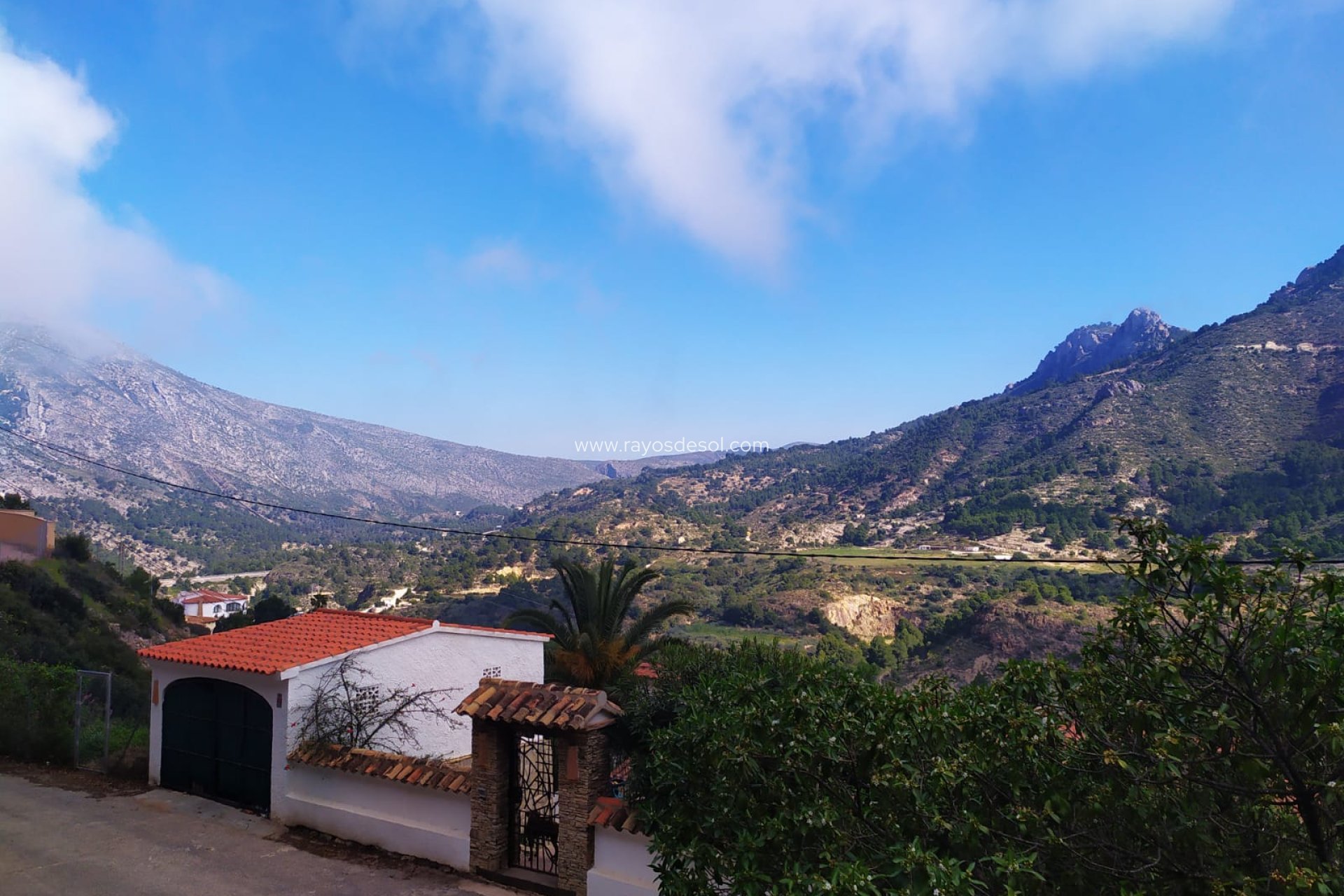 Resale - Plot / Land - Calpe