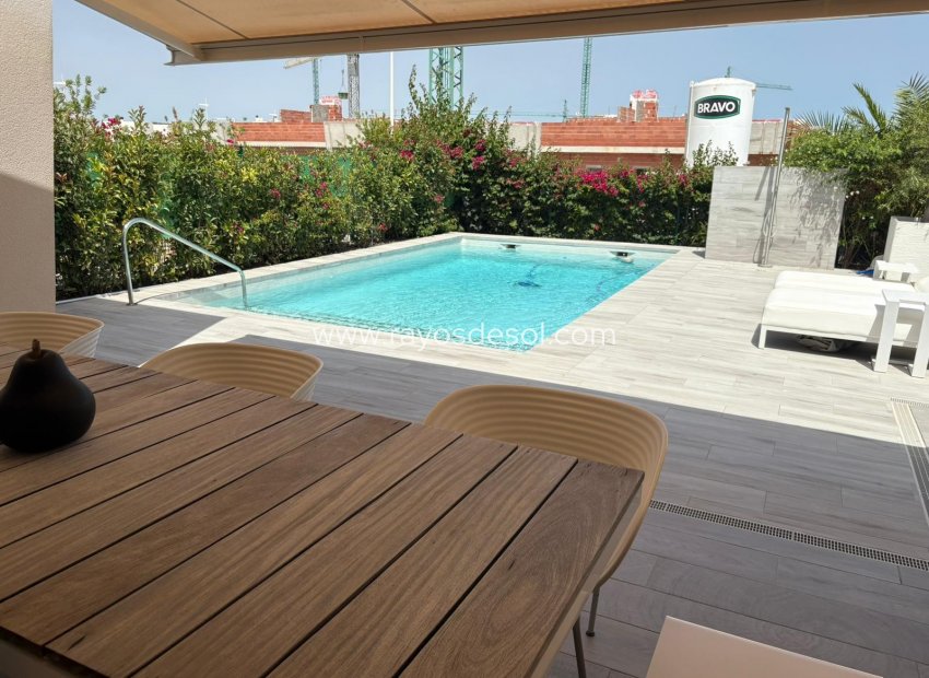 Resale - Villa - Algorfa - La Finca Golf