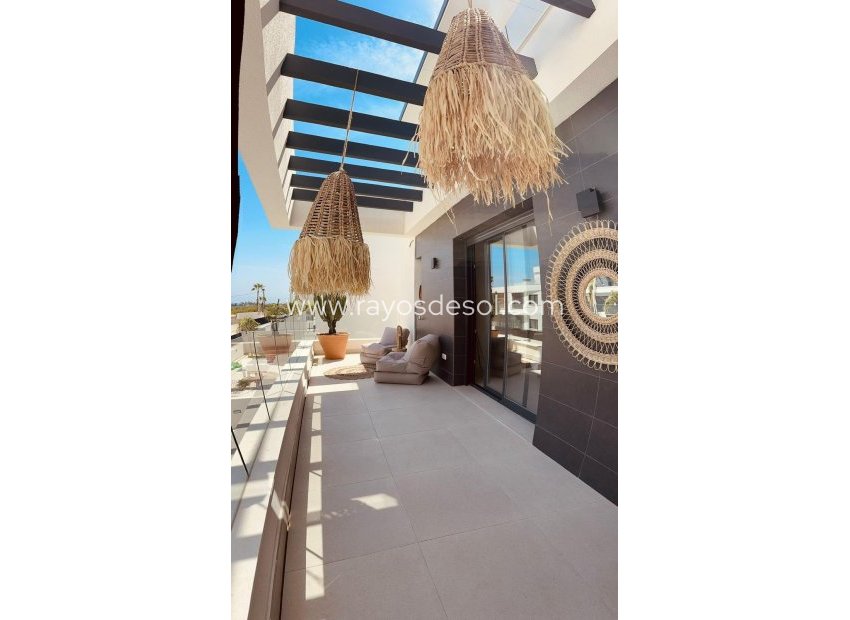 Resale - Villa - Algorfa