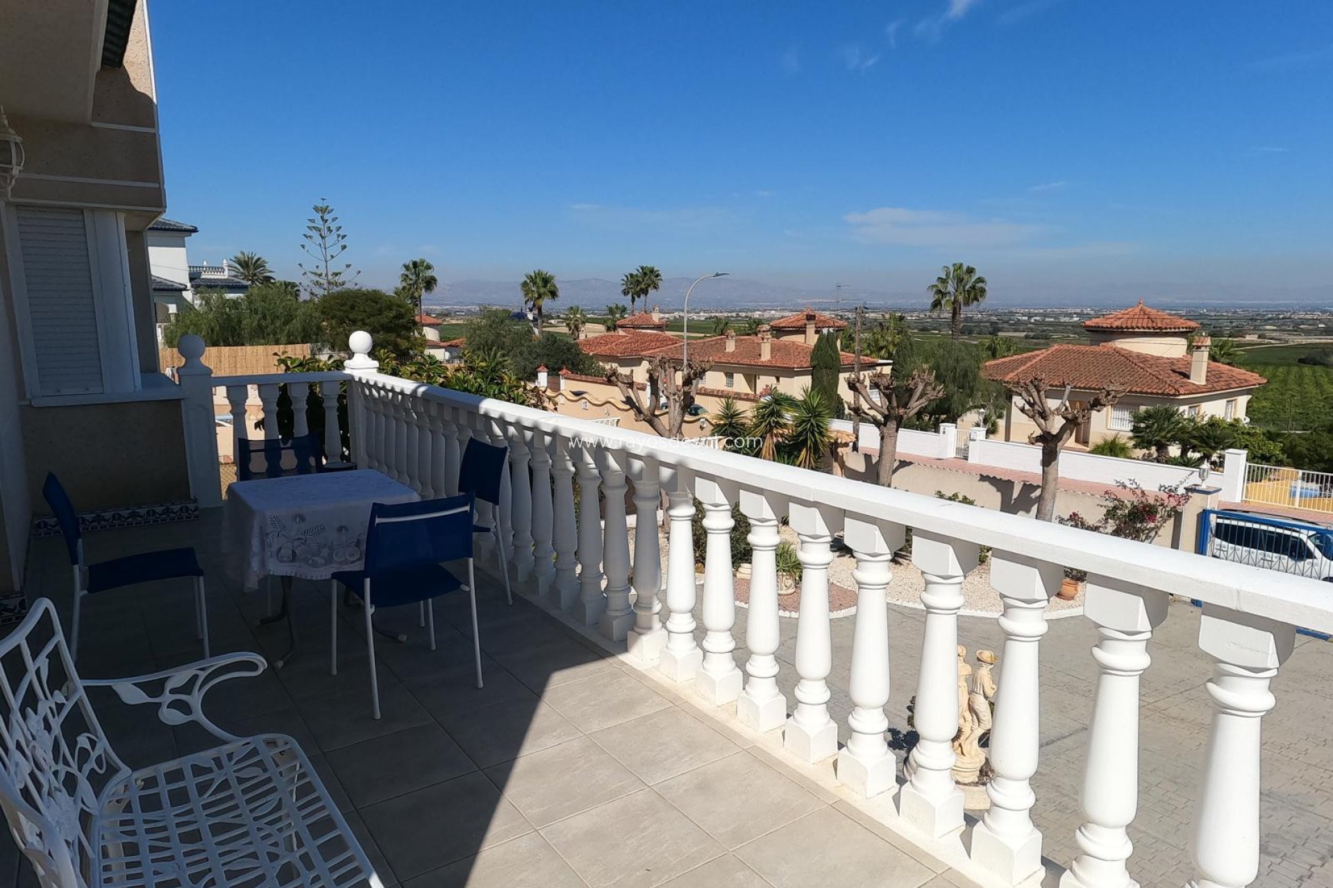 Resale - Villa - Algorfa