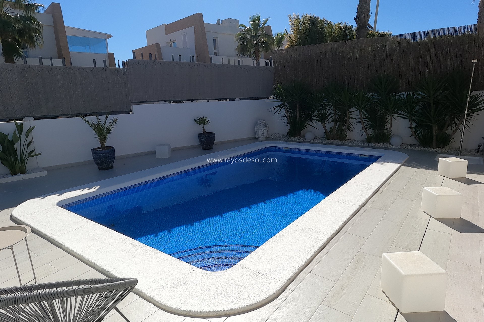 Resale - Villa - Algorfa