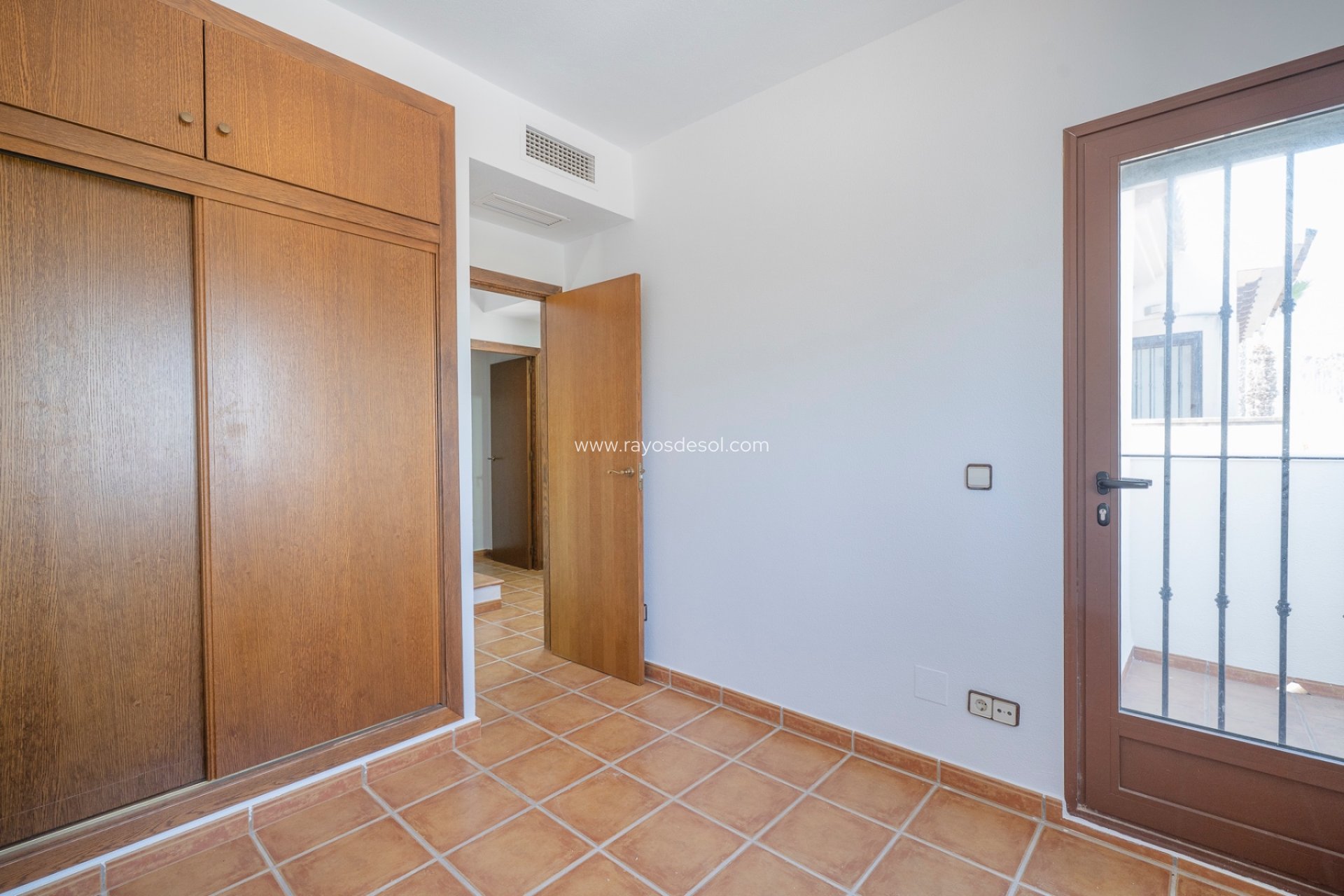 Resale - Villa - Algorfa