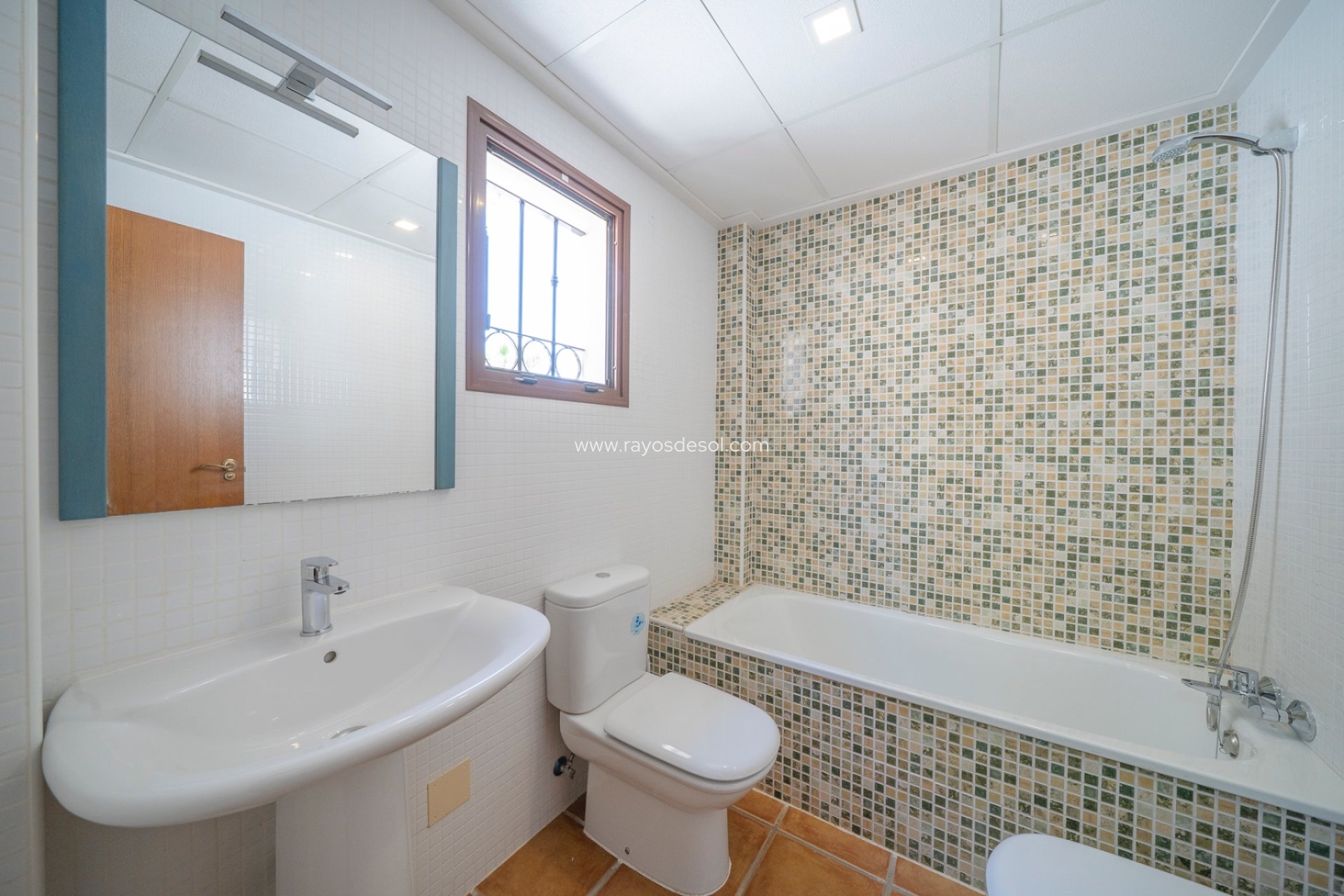 Resale - Villa - Algorfa