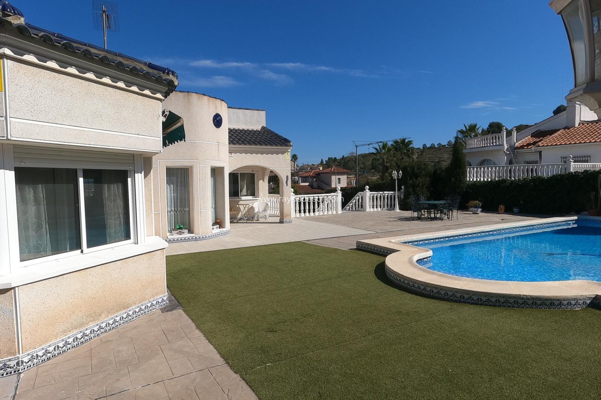 Resale - Villa - Algorfa