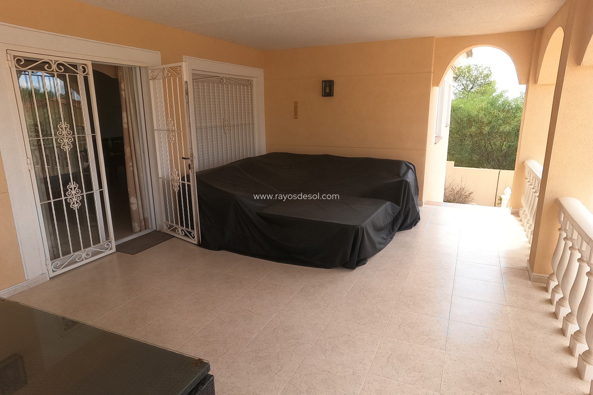 Resale - Villa - Algorfa