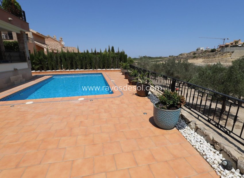 Resale - Villa - Algorfa