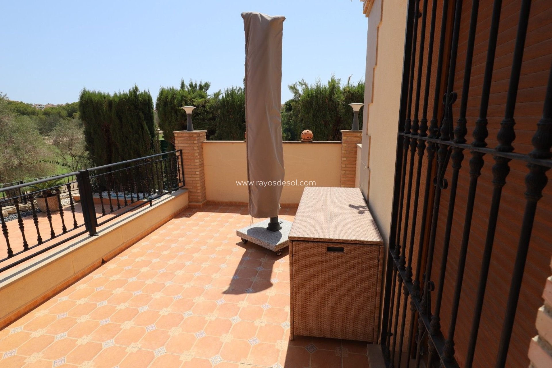 Resale - Villa - Algorfa