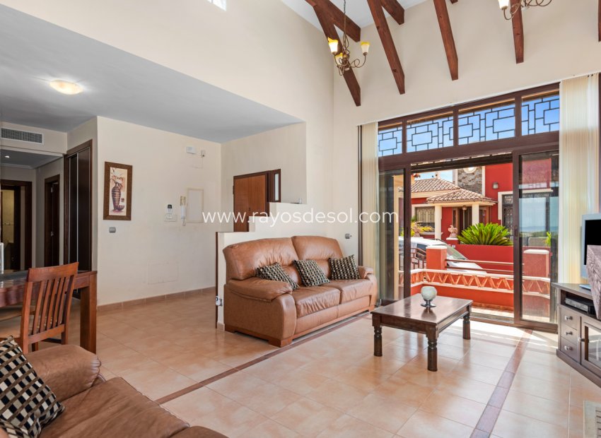 Resale - Villa - Algorfa