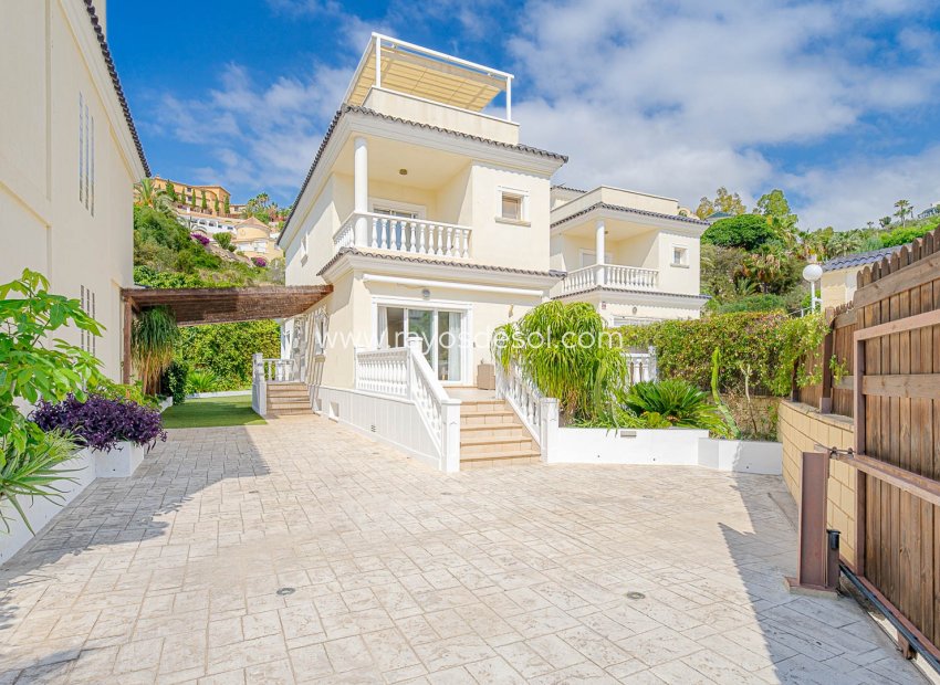 Resale - Villa - Alicante - El Campello