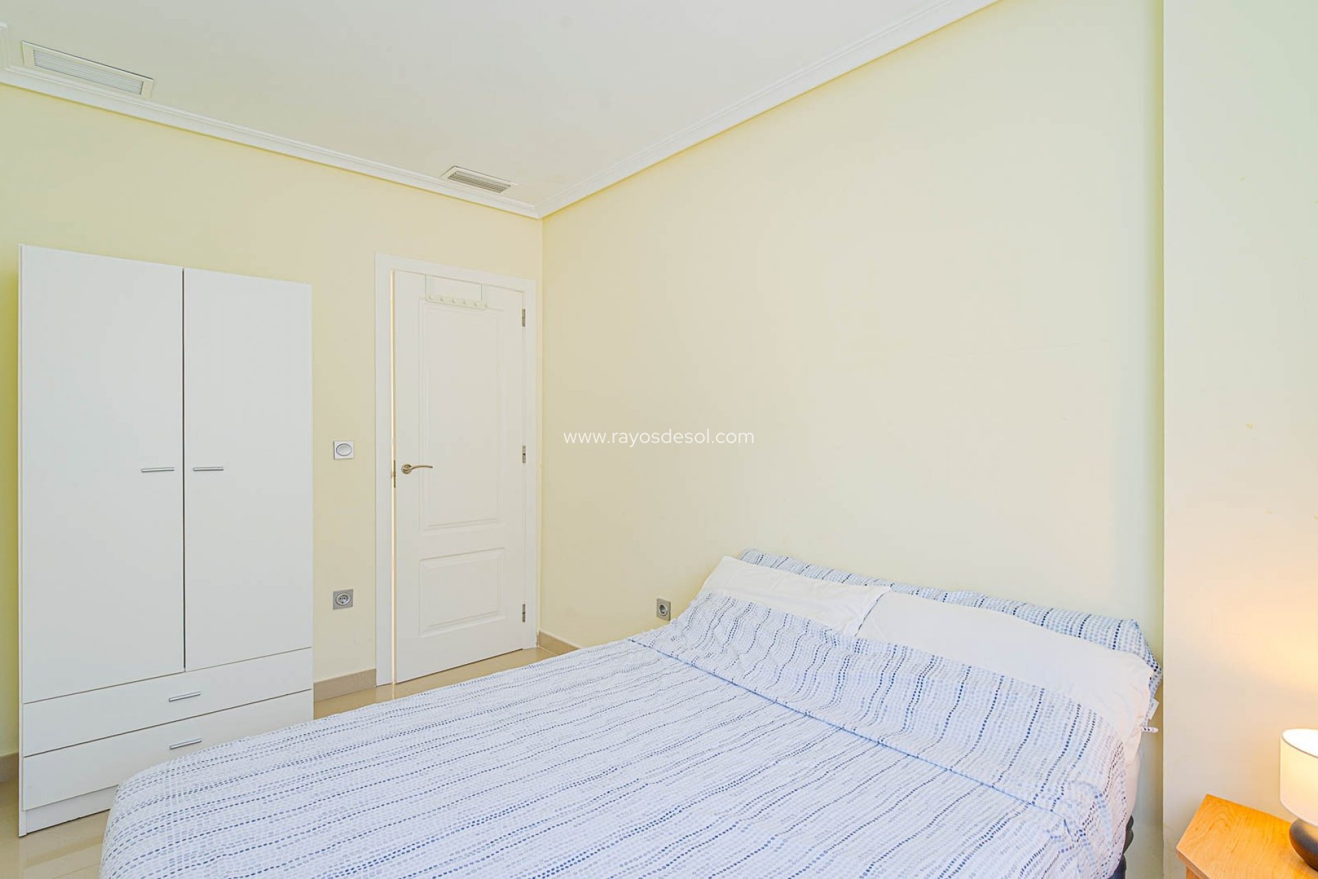 Resale - Villa - Alicante - El Campello