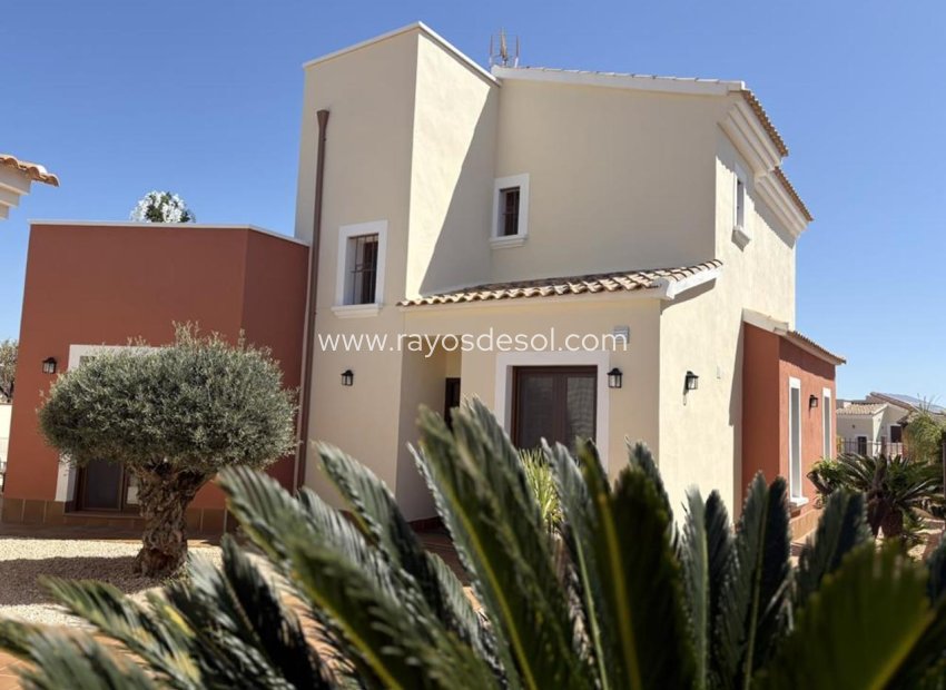 Resale - Villa - Altaona Golf and Country Village
