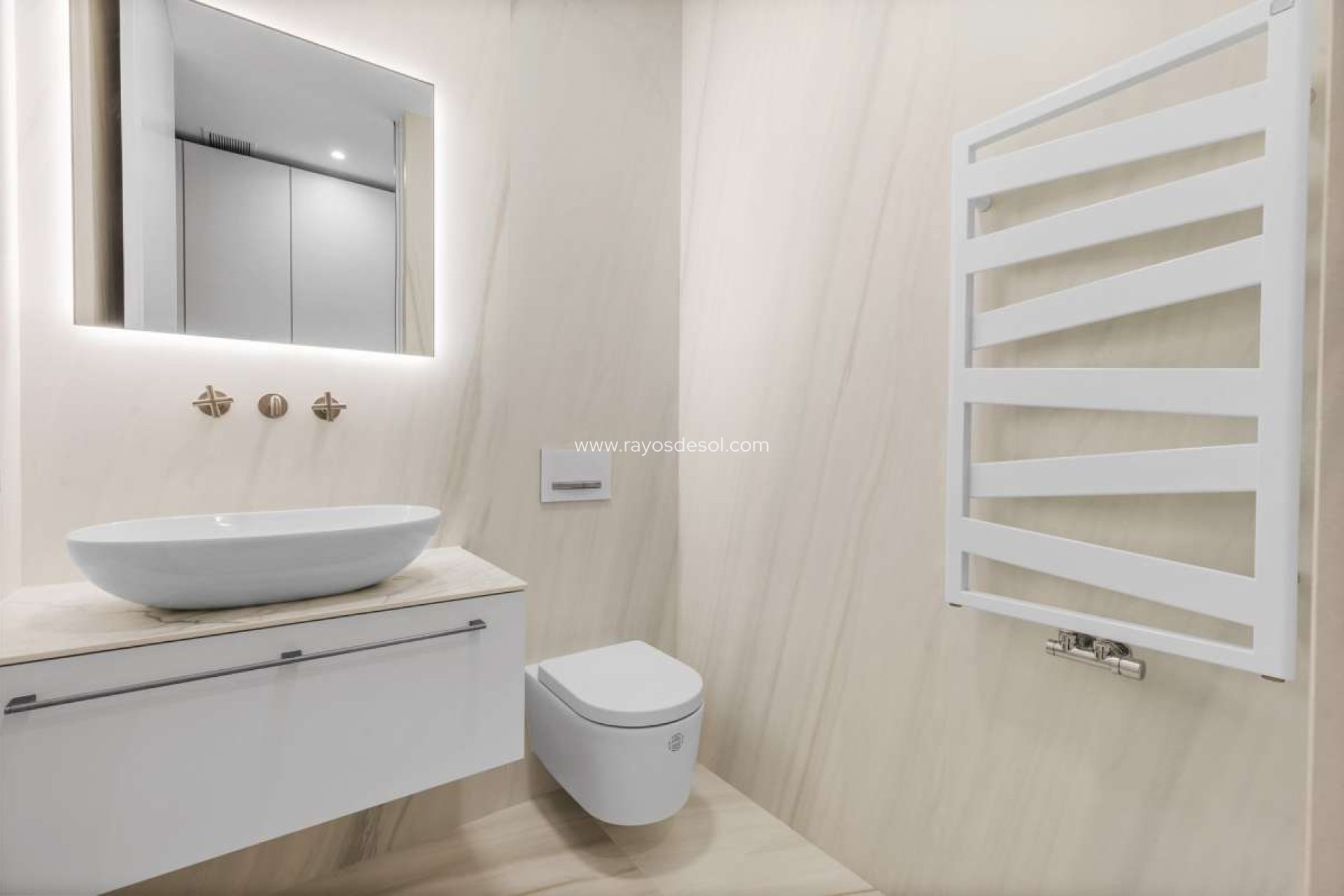 Resale - Villa - Altea