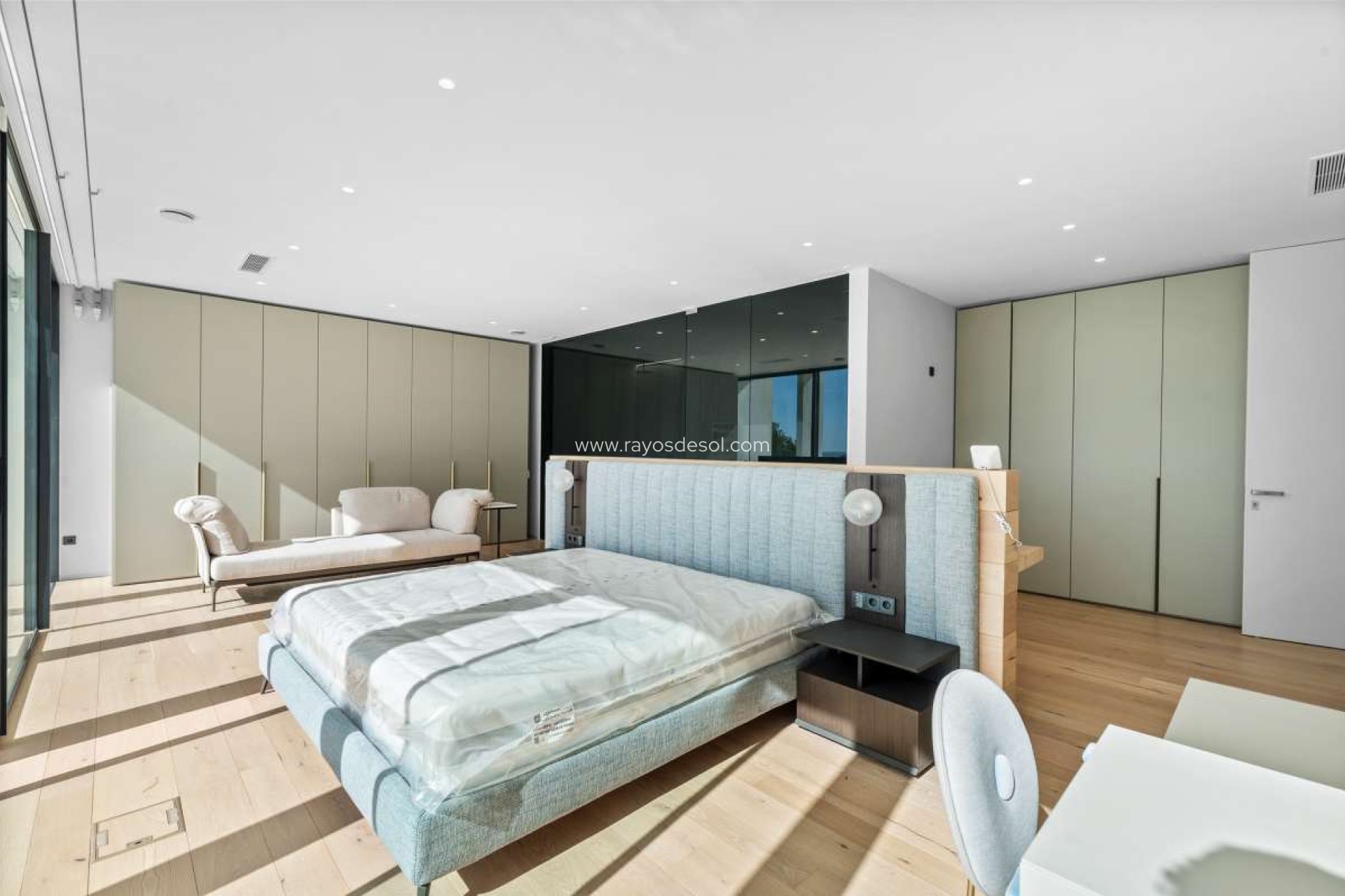 Resale - Villa - Altea