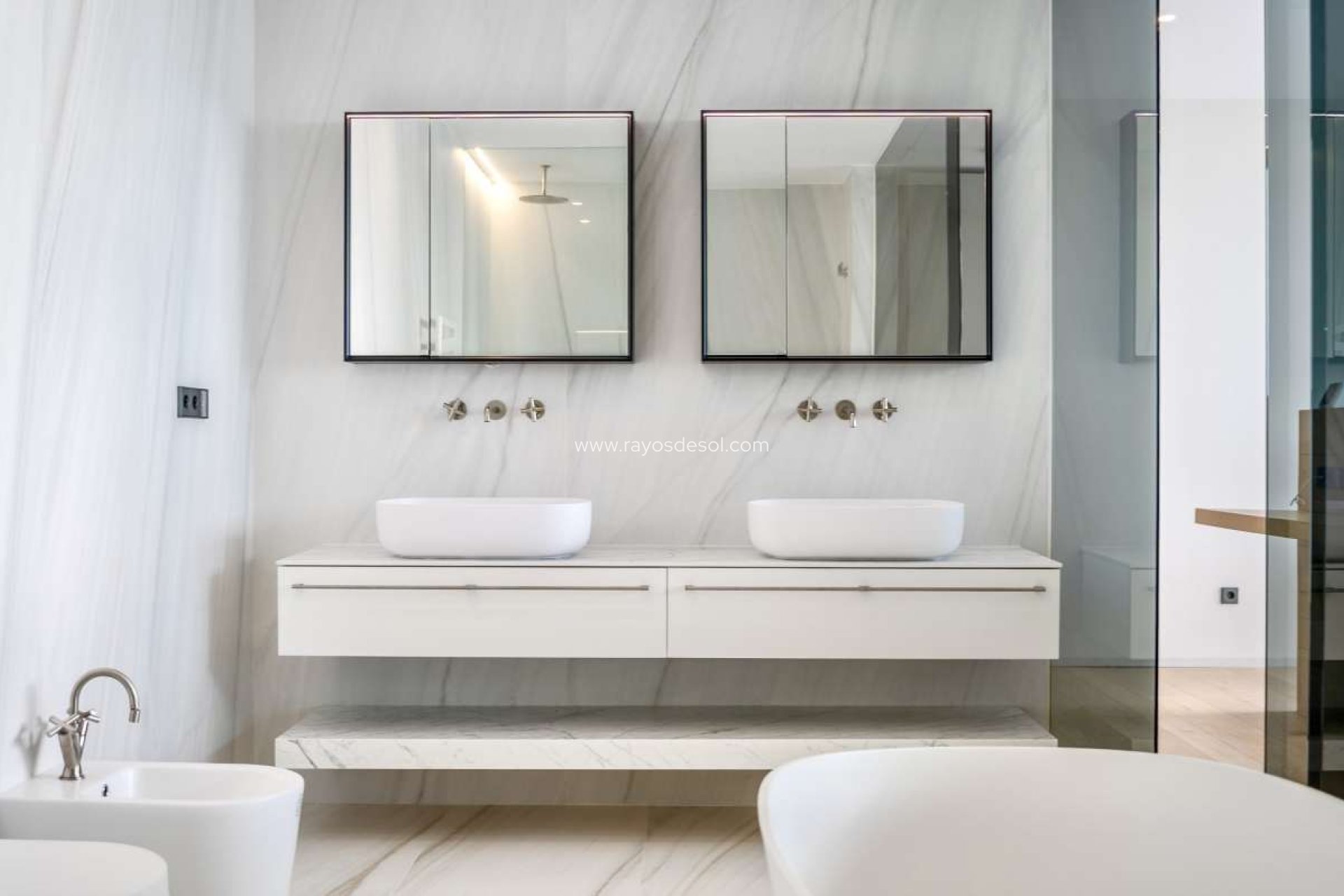 Resale - Villa - Altea