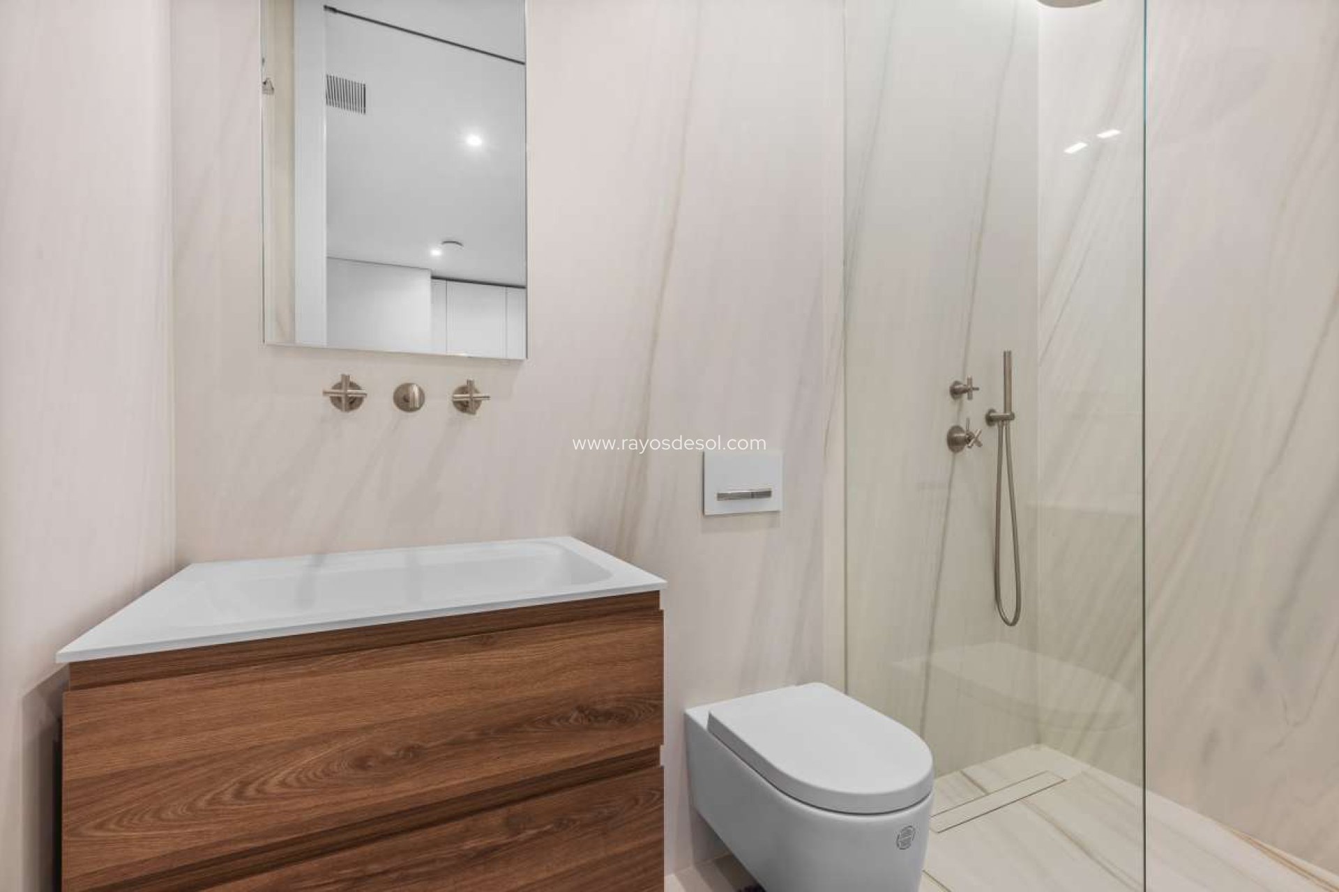 Resale - Villa - Altea