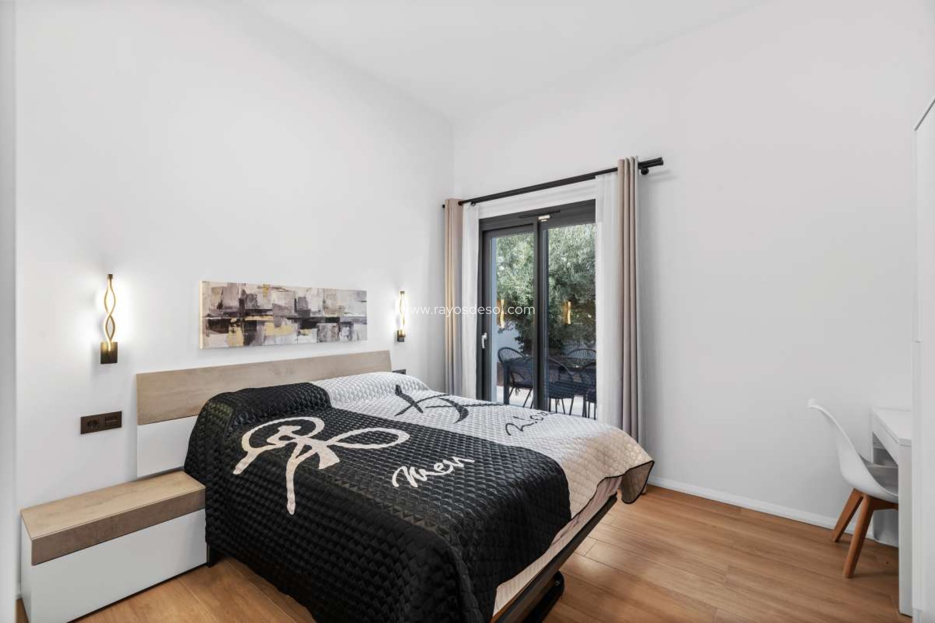 Resale - Villa - Altea