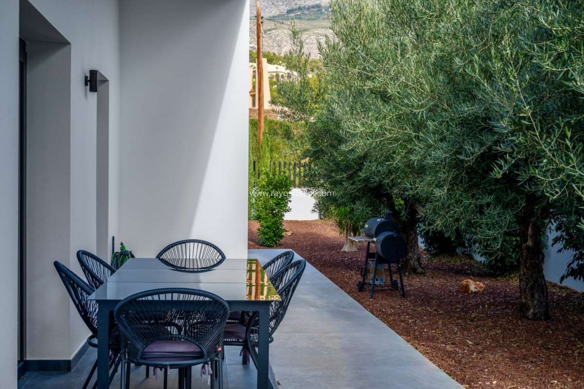 Resale - Villa - Altea