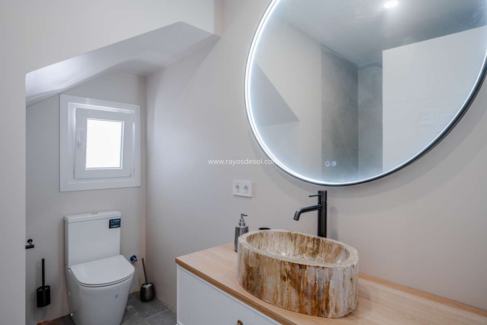 Resale - Villa - Altea