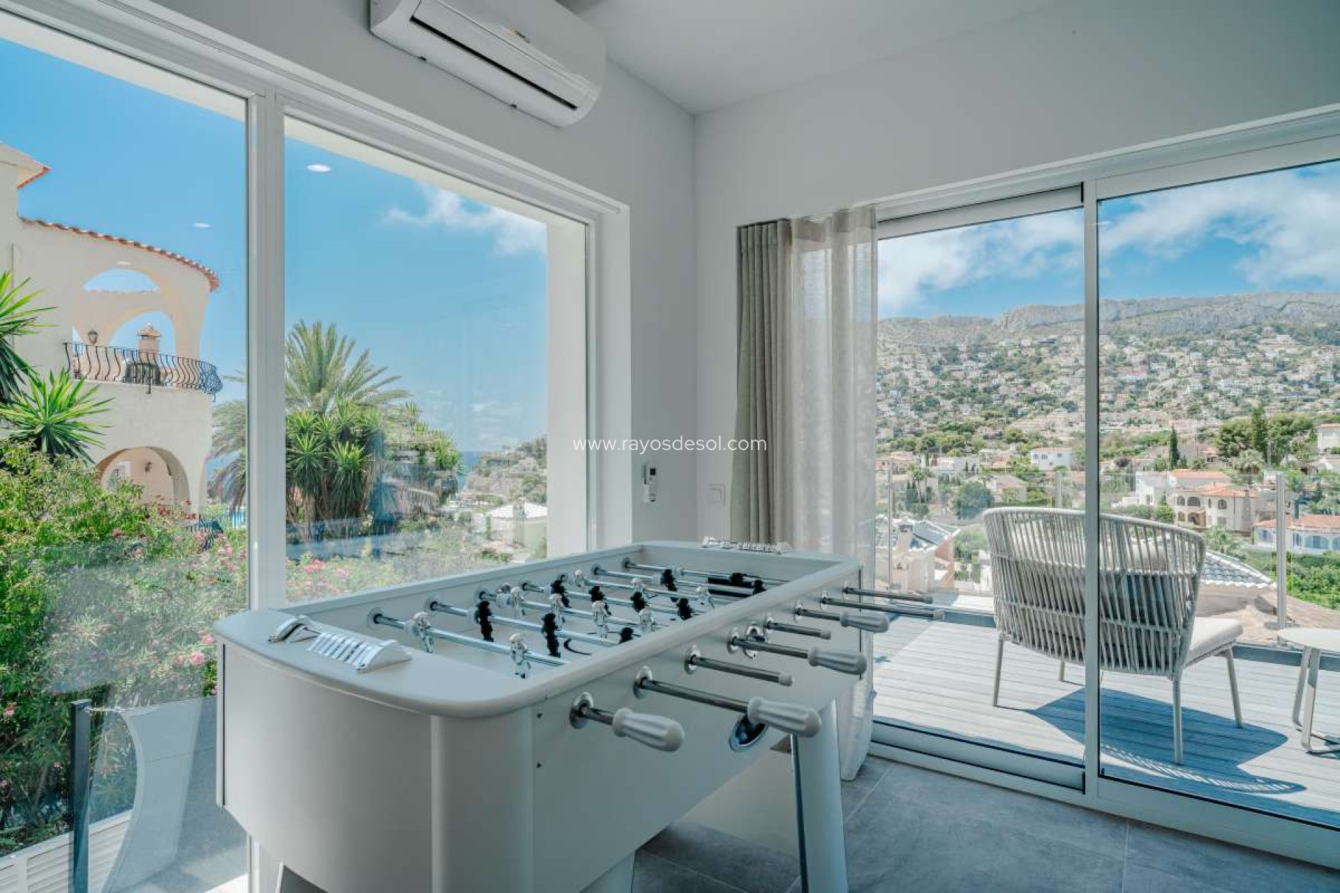 Resale - Villa - Altea