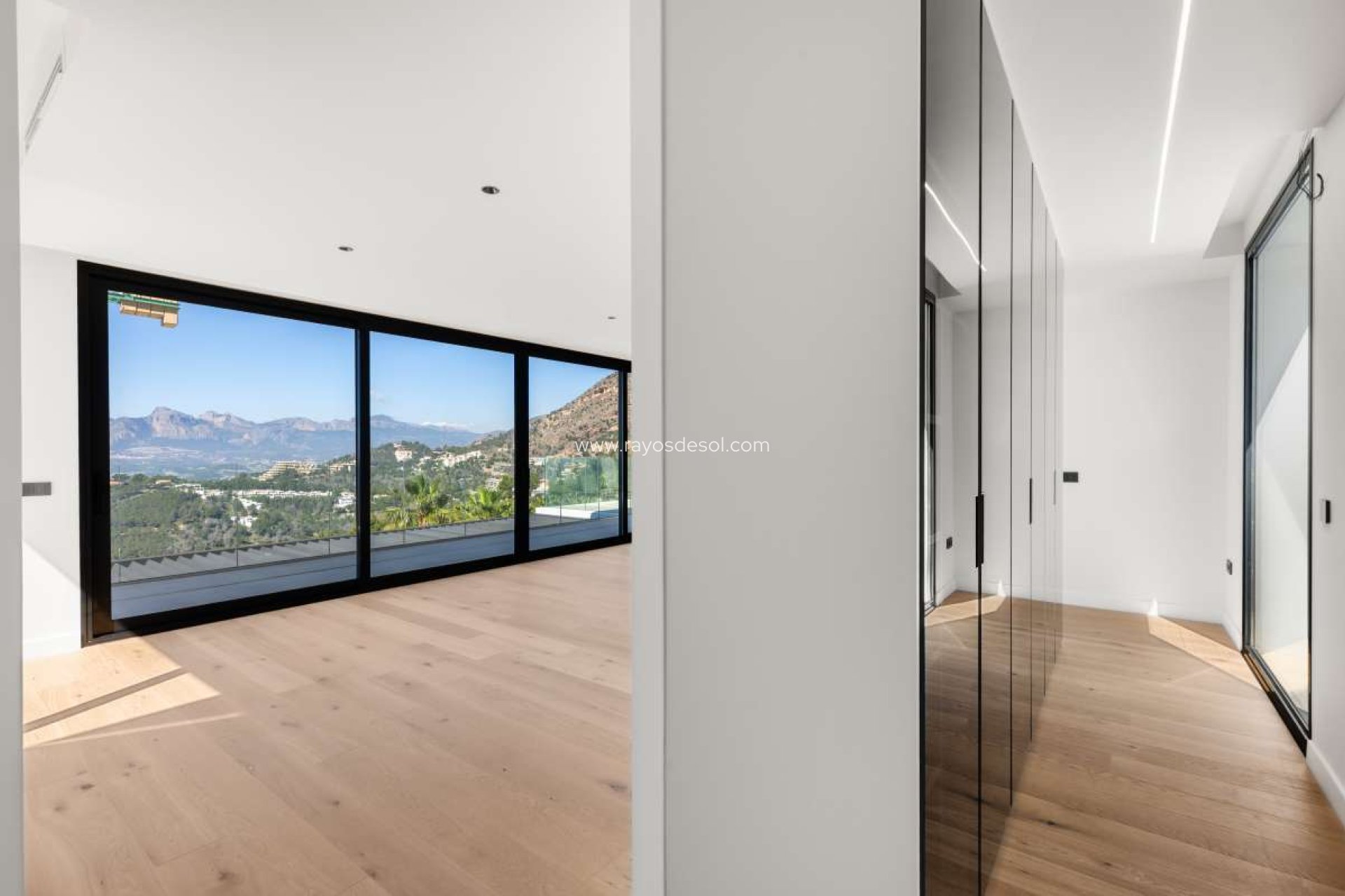 Resale - Villa - Altea