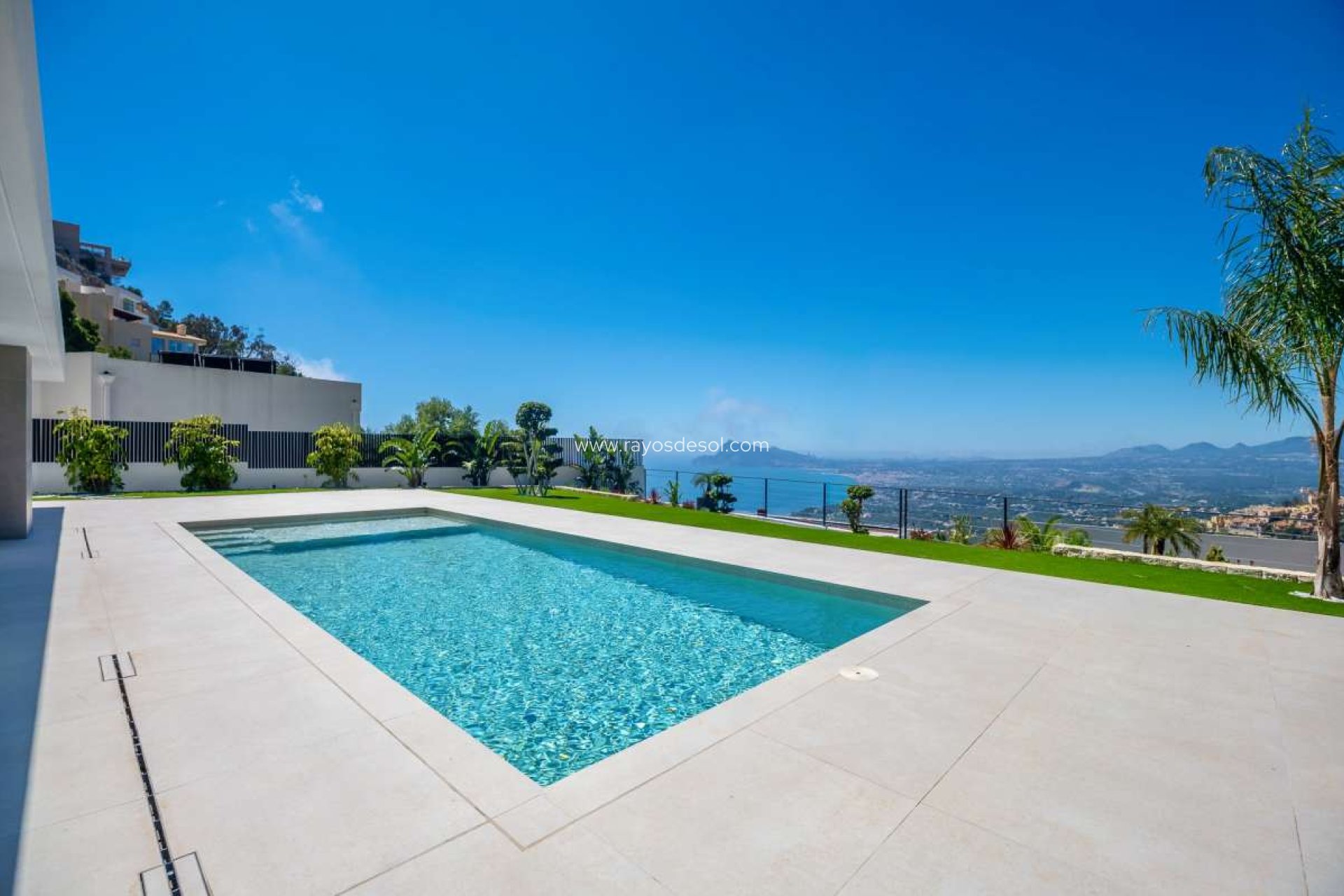 Resale - Villa - Altea