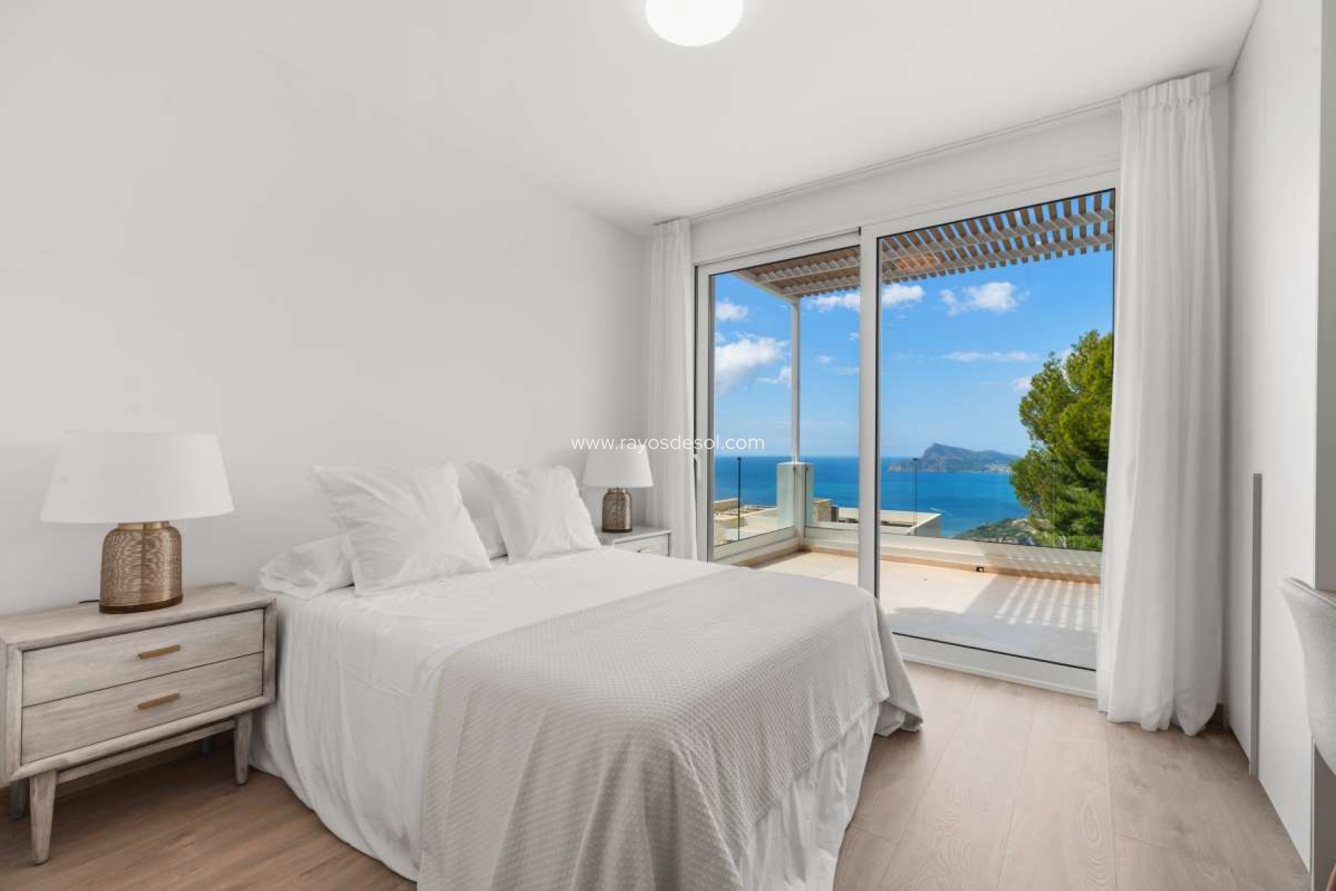 Resale - Villa - Altea