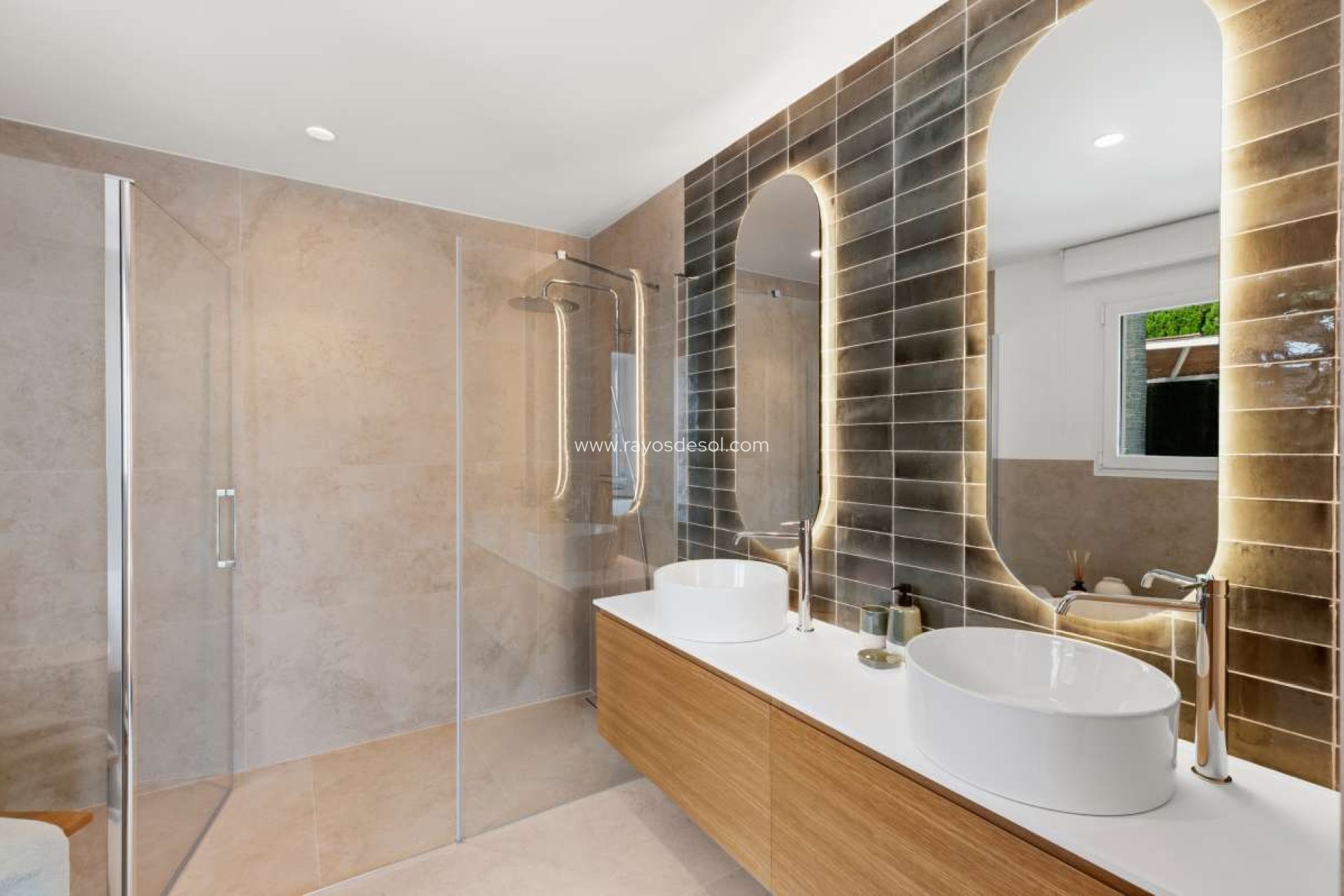 Resale - Villa - Altea