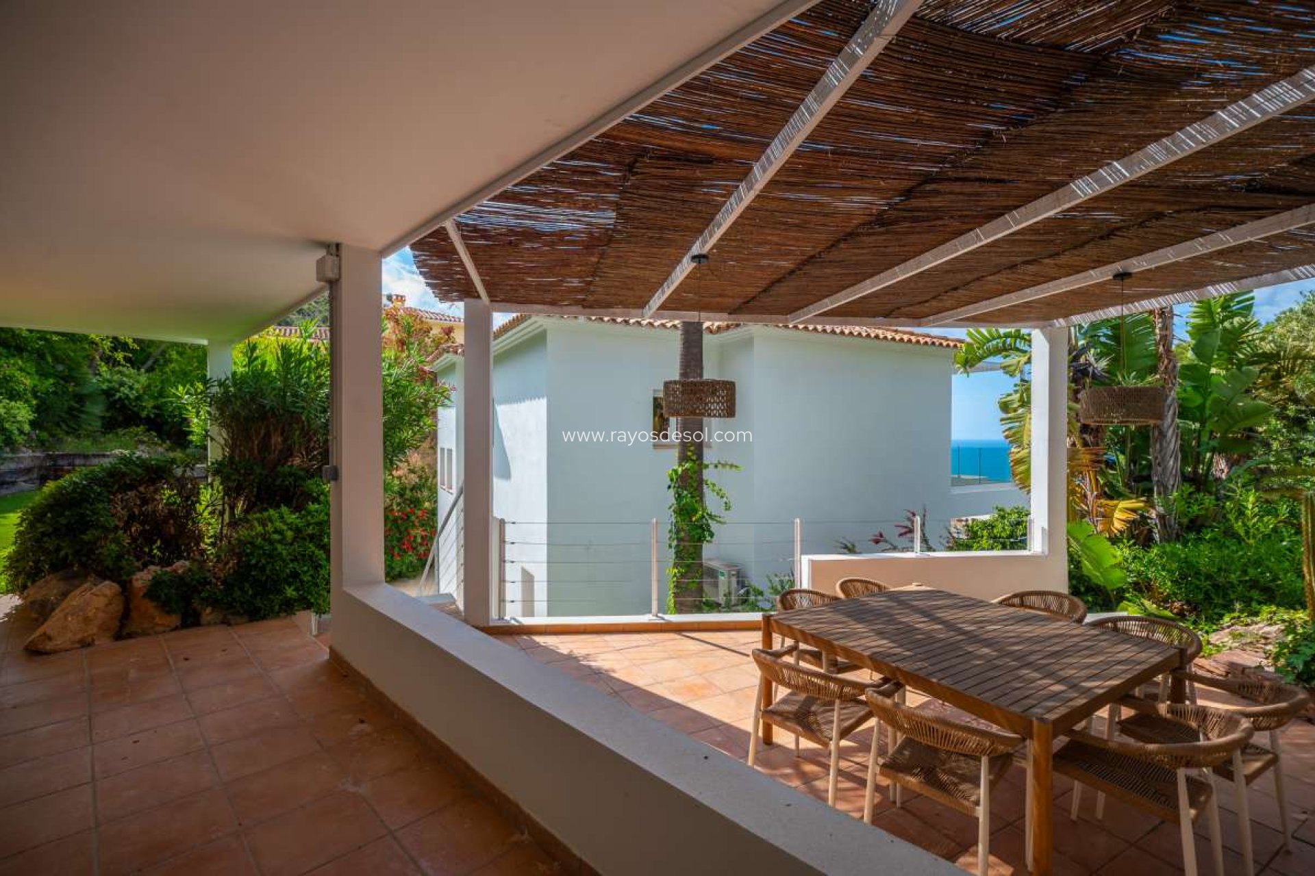 Resale - Villa - Altea